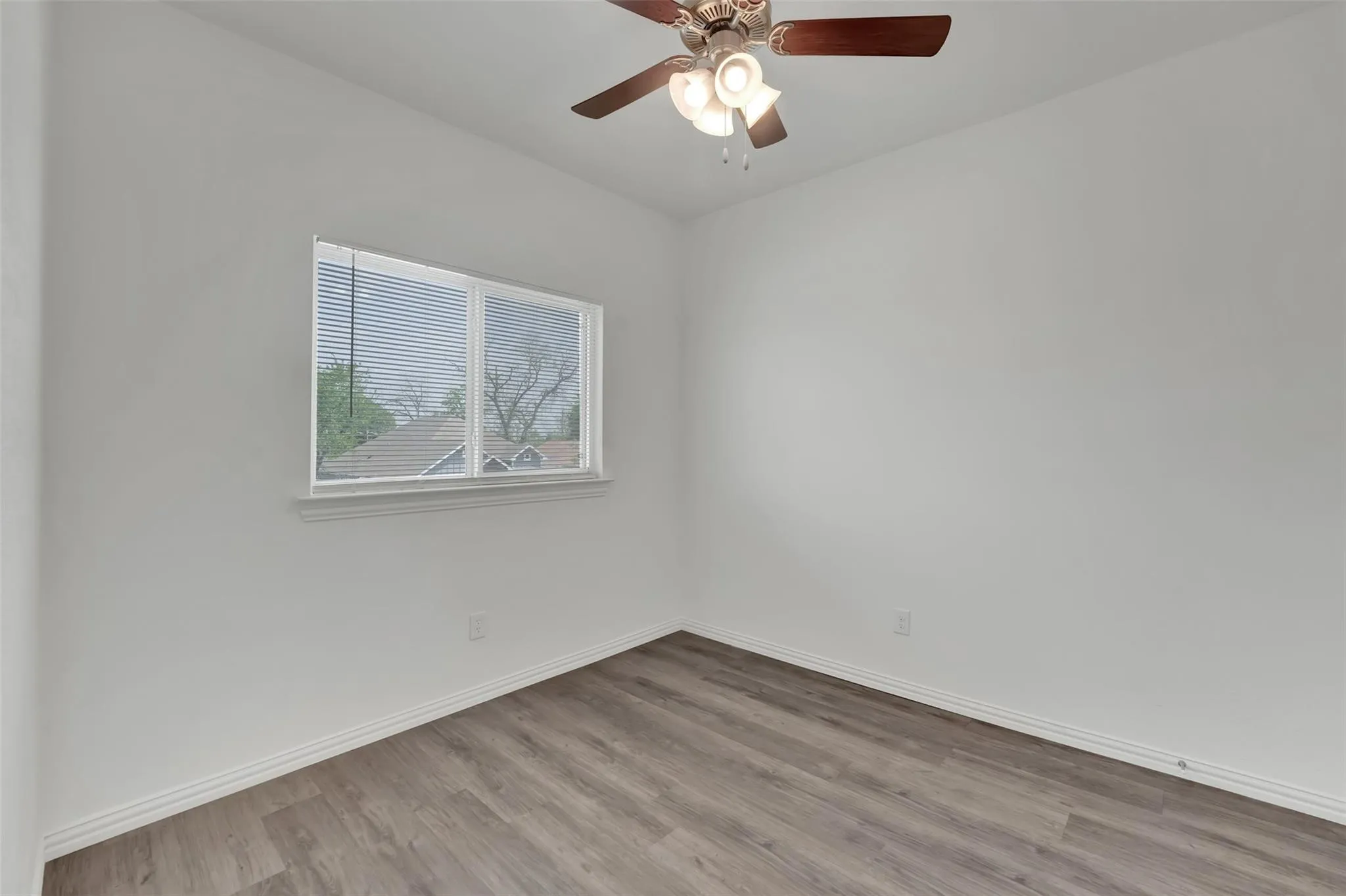 Duplex For Rent in Tarrant County , 1608 Ash Crescent Street, Fort Worth, Texas 76104, 2 Bedroom, 2 Bathroom, 1 Garage spaces, 1,181 Sqft, built in 2020, mls#21348578, Real Estate Agent in Fort Worth, Homes For Rent in Tarrant county, Homes For Rent in Fort Worth, Realtor in Fort Worth Texas, Real Estate Brokerage Independent Realty Texas, Luminita Cordes Realtor