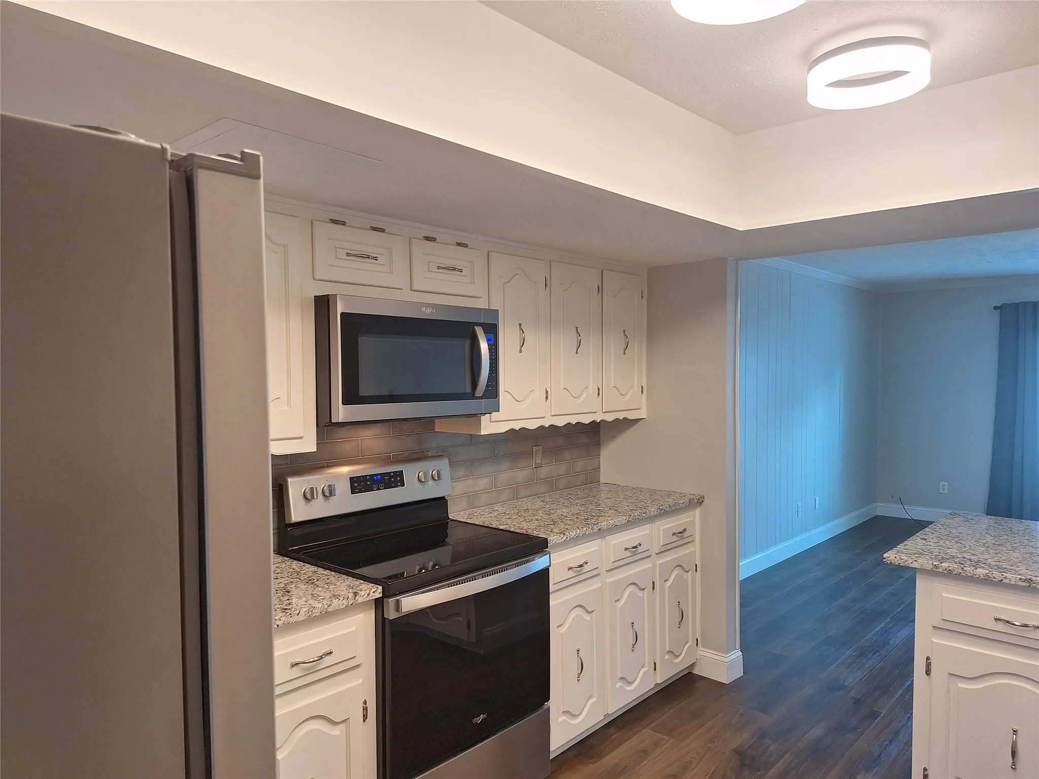 Duplex For Rent in Dallas County , 4240 Harvest Hill Road, Dallas, Texas 75244, 4 Bedroom, 3 Bathroom, 2 Garage spaces, 1,924 Sqft, built in 1970, mls#21349647, Real Estate Agent in Dallas, Homes For Rent in Dallas county, Homes For Rent in Dallas, Realtor in Dallas Texas, Real Estate Brokerage Independent Realty Texas, Luminita Cordes Realtor