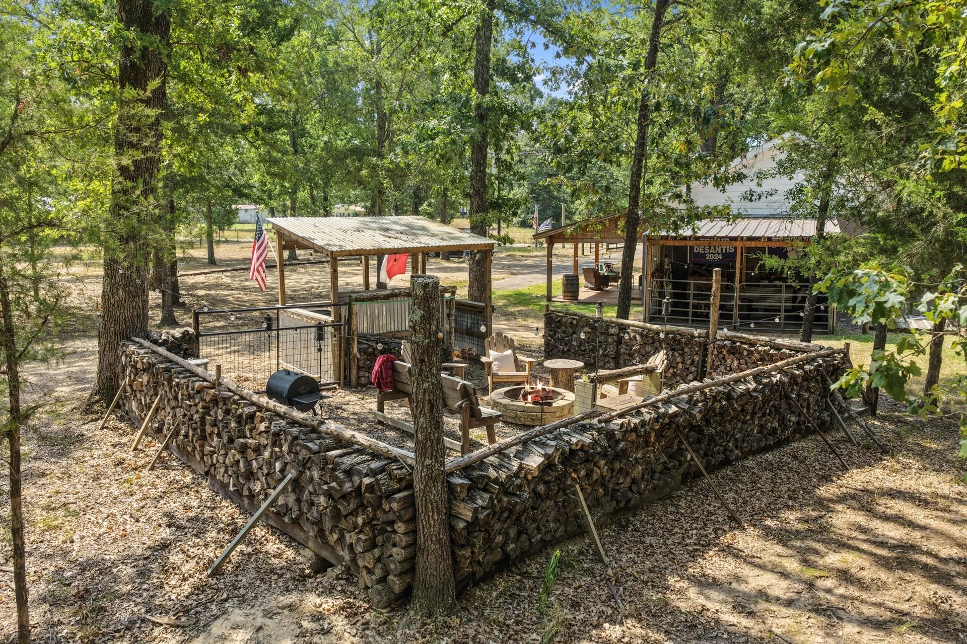 Farm For Sale in Franklin (TX) County , 141 NE CR 2021, Talco, Texas 75487, 2 Bedrooms, 1 Bathroom, Garage spaces, 2,000 Sqft, built in 2009, Price $489,000, mls#21351663, Real Estate Agent in Talco, Homes For Sale in Franklin (TX) county, Homes For Sale in Talco, Realtor in Talco Texas, Real Estate Brokerage Independent Realty Texas, Luminita Cordes Realtor