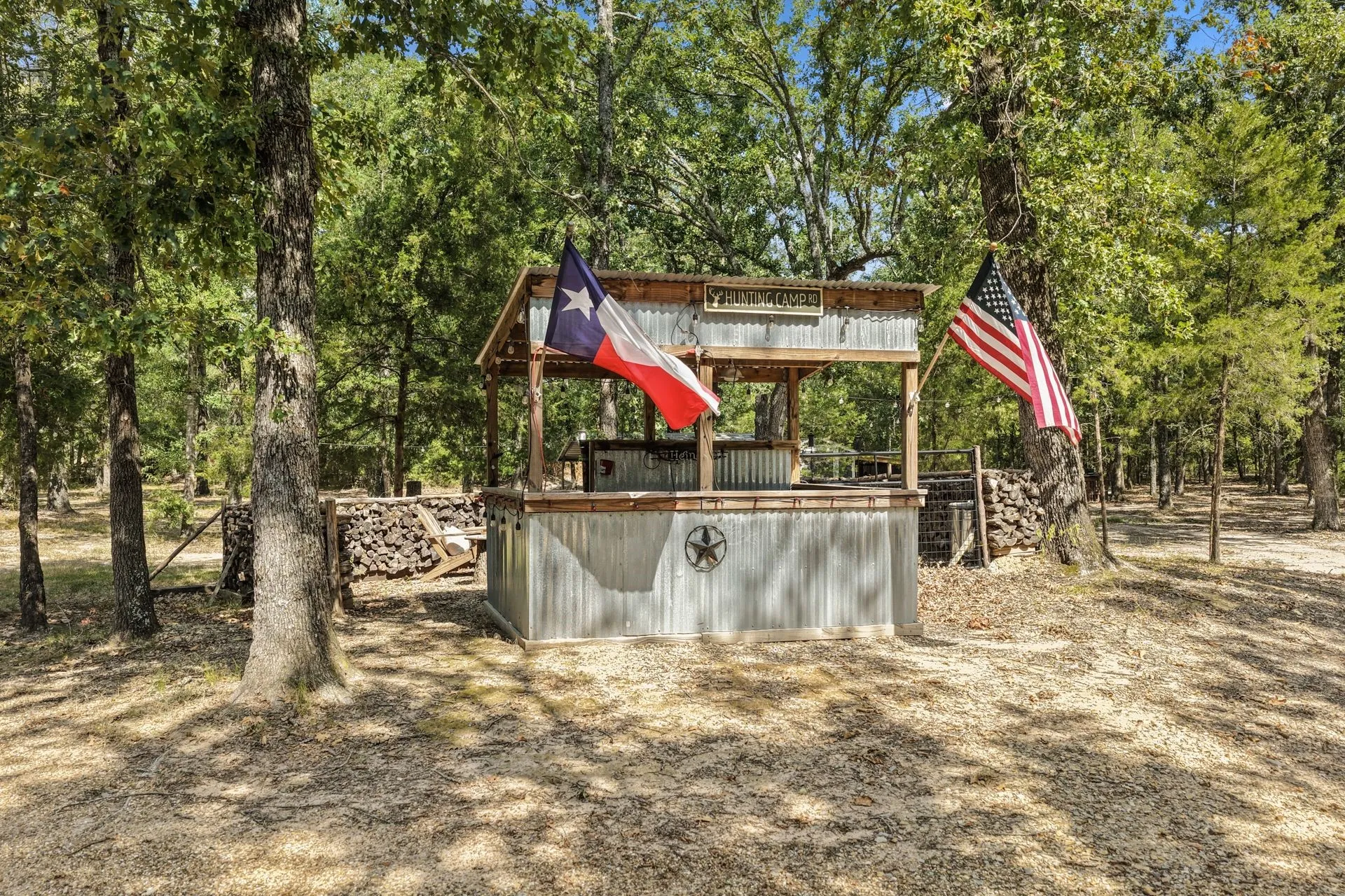 Farm For Sale in Franklin (TX) County , 141 NE CR 2021, Talco, Texas 75487, 2 Bedrooms, 1 Bathroom, Garage spaces, 2,000 Sqft, built in 2009, Price $489,000, mls#21351663, Real Estate Agent in Talco, Homes For Sale in Franklin (TX) county, Homes For Sale in Talco, Realtor in Talco Texas, Real Estate Brokerage Independent Realty Texas, Luminita Cordes Realtor
