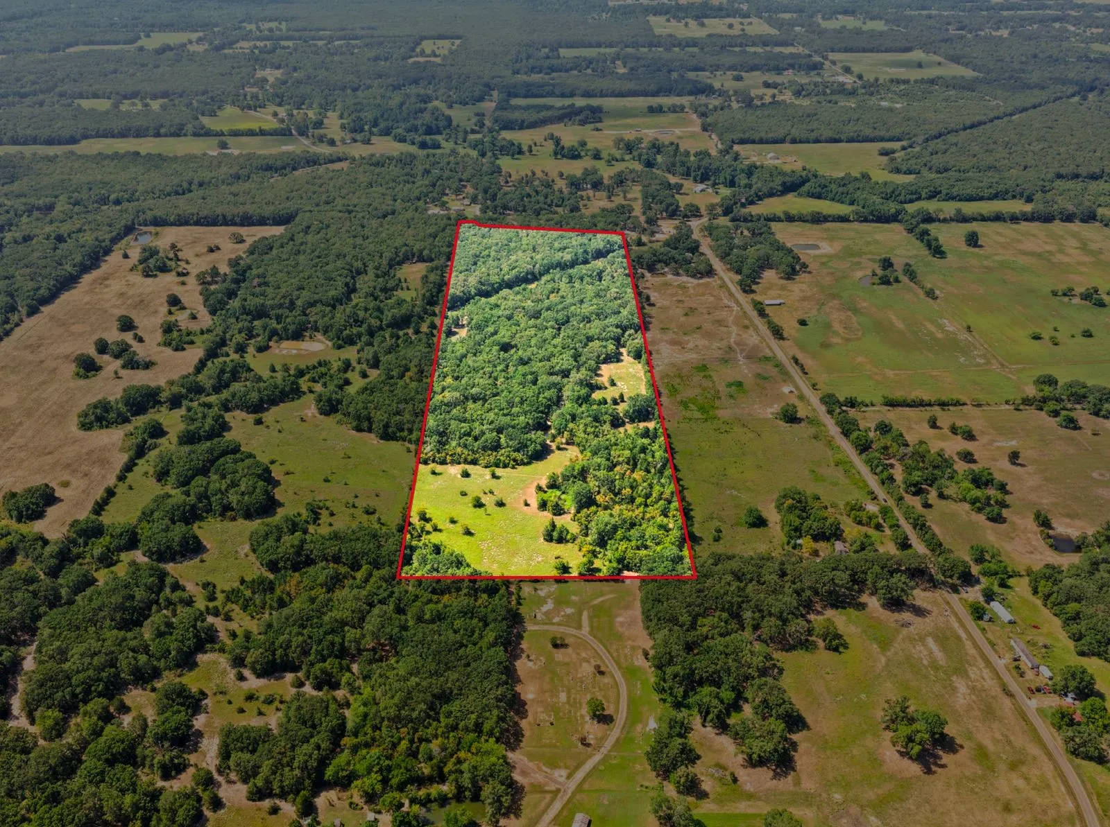 Farm For Sale in Franklin (TX) County , 141 NE CR 2021, Talco, Texas 75487, 2 Bedrooms, 1 Bathroom, Garage spaces, 2,000 Sqft, built in 2009, Price $489,000, mls#21351663, Real Estate Agent in Talco, Homes For Sale in Franklin (TX) county, Homes For Sale in Talco, Realtor in Talco Texas, Real Estate Brokerage Independent Realty Texas, Luminita Cordes Realtor