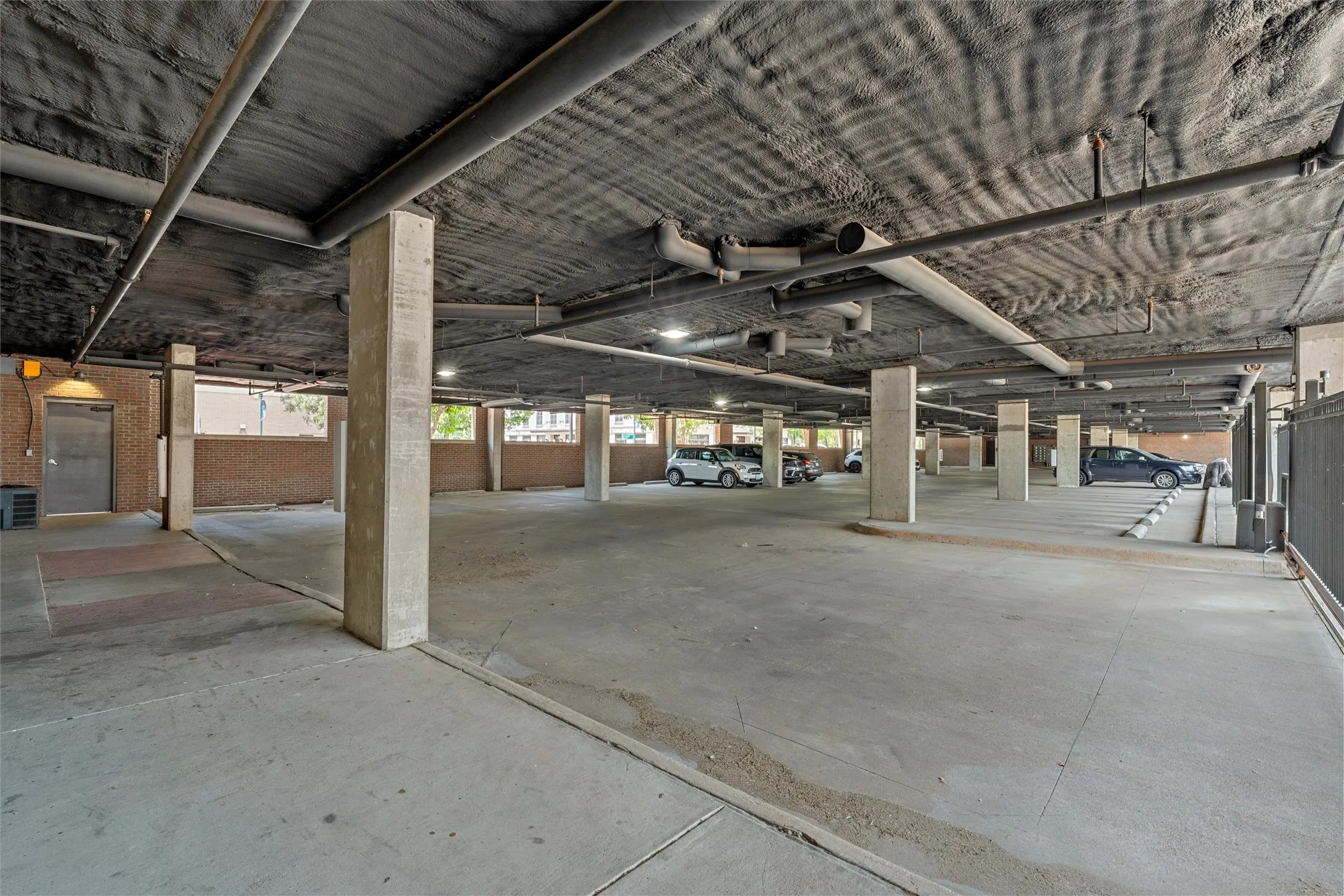 Condominium For Sale in Mc Lennan County , 330 Austin Avenue 328, Waco, Texas 76701, 1 Bedroom, 1 Bathroom, Garage spaces, 588 Sqft, built in 2008, mls#21351332, Real Estate Agent in Waco, Homes For Sale in Mc Lennan county, Homes For Sale in Waco, Realtor in Waco Texas, Real Estate Brokerage Independent Realty Texas, Luminita Cordes Realtor