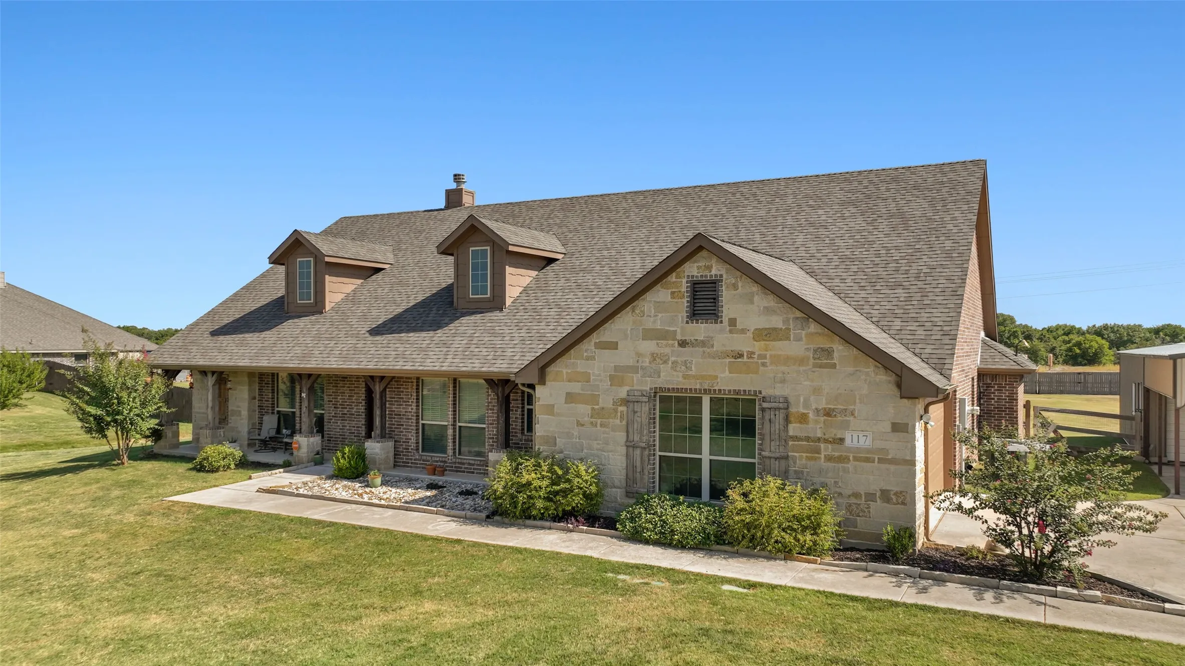 Single Family Residence For Sale in Wise County , 117 Heather Lane, Decatur, Texas 76234, 4 Bedroom, 2 Bathroom, 2 Garage spaces, 2,295 Sqft, built in 2017, mls#21351693, Real Estate Agent in Decatur, Homes For Sale in Wise county, Homes For Sale in Decatur, Realtor in Decatur Texas, Real Estate Brokerage Independent Realty Texas, Luminita Cordes Realtor