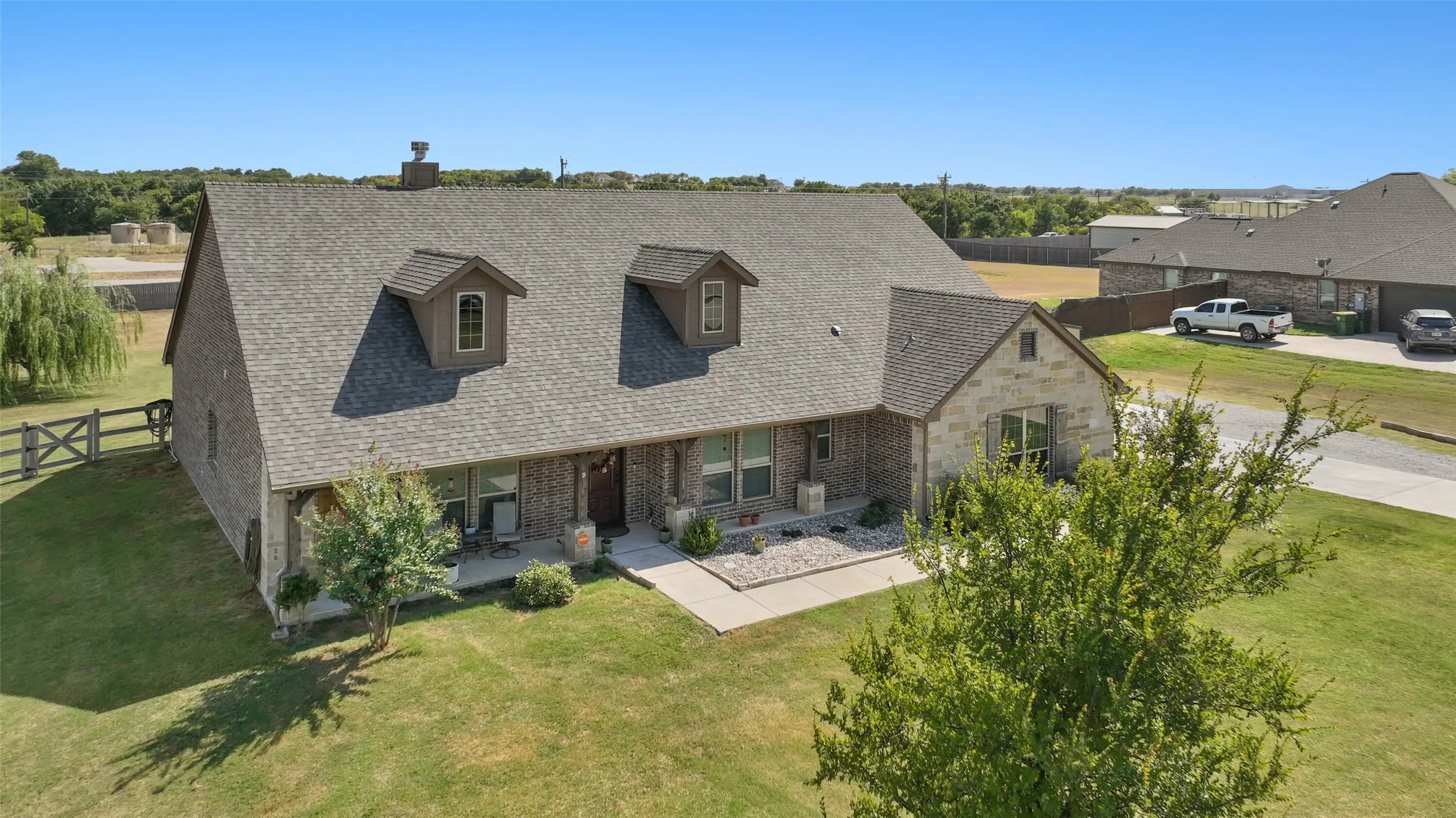 Single Family Residence For Sale in Wise County , 117 Heather Lane, Decatur, Texas 76234, 4 Bedroom, 2 Bathroom, 2 Garage spaces, 2,295 Sqft, built in 2017, mls#21351693, Real Estate Agent in Decatur, Homes For Sale in Wise county, Homes For Sale in Decatur, Realtor in Decatur Texas, Real Estate Brokerage Independent Realty Texas, Luminita Cordes Realtor