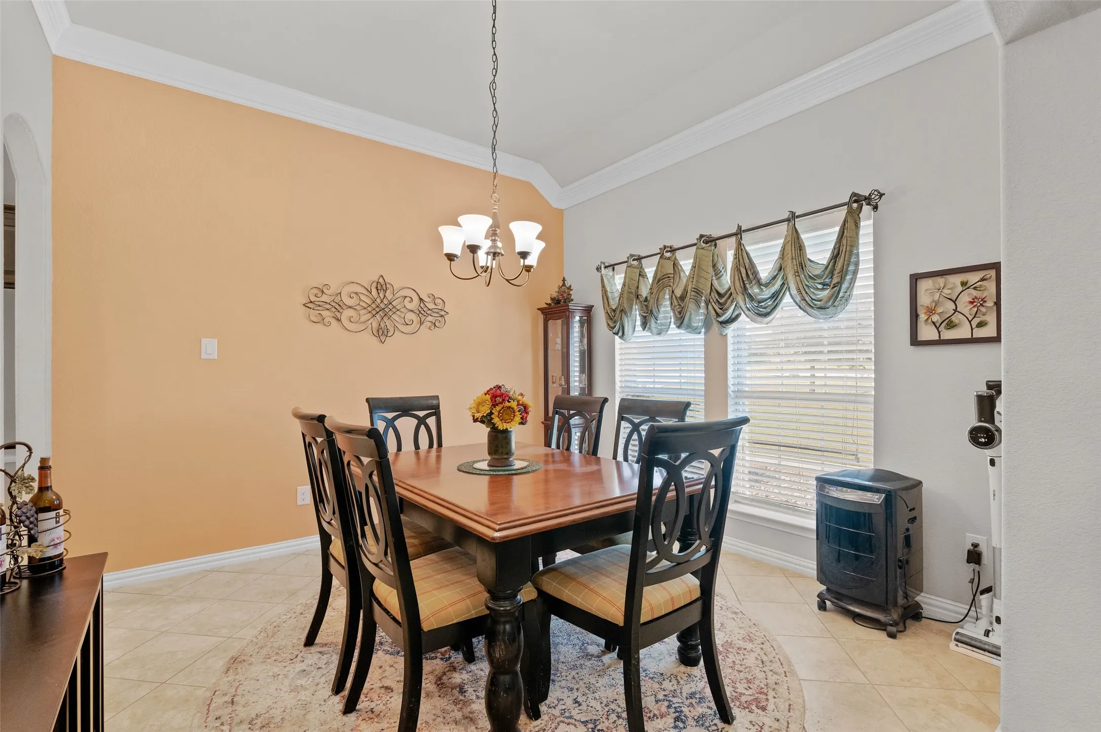 Single Family Residence For Sale in Wise County , 117 Heather Lane, Decatur, Texas 76234, 4 Bedroom, 2 Bathroom, 2 Garage spaces, 2,295 Sqft, built in 2017, mls#21351693, Real Estate Agent in Decatur, Homes For Sale in Wise county, Homes For Sale in Decatur, Realtor in Decatur Texas, Real Estate Brokerage Independent Realty Texas, Luminita Cordes Realtor