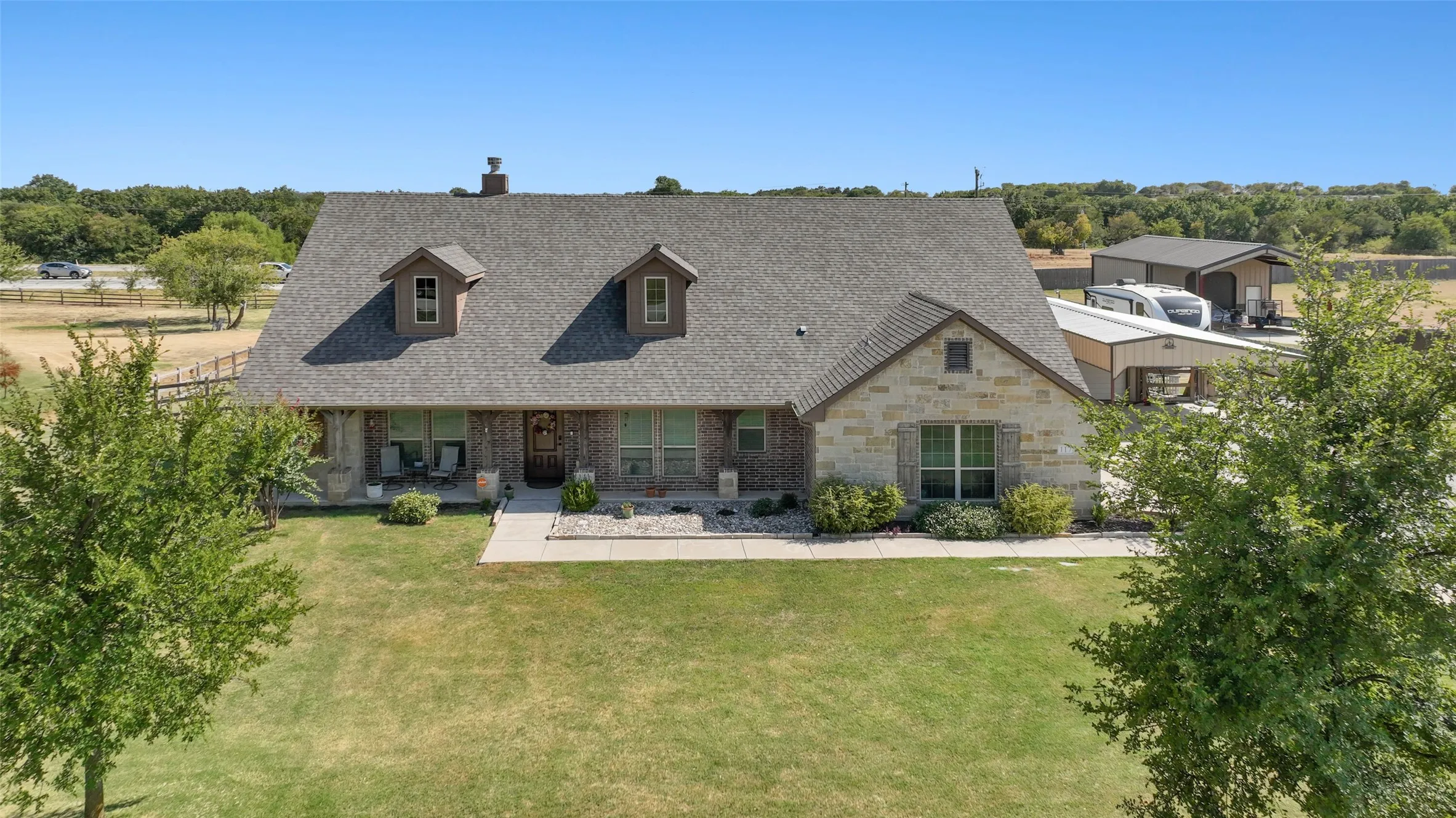 Single Family Residence For Sale in Wise County , 117 Heather Lane, Decatur, Texas 76234, 4 Bedroom, 2 Bathroom, 2 Garage spaces, 2,295 Sqft, built in 2017, mls#21351693, Real Estate Agent in Decatur, Homes For Sale in Wise county, Homes For Sale in Decatur, Realtor in Decatur Texas, Real Estate Brokerage Independent Realty Texas, Luminita Cordes Realtor