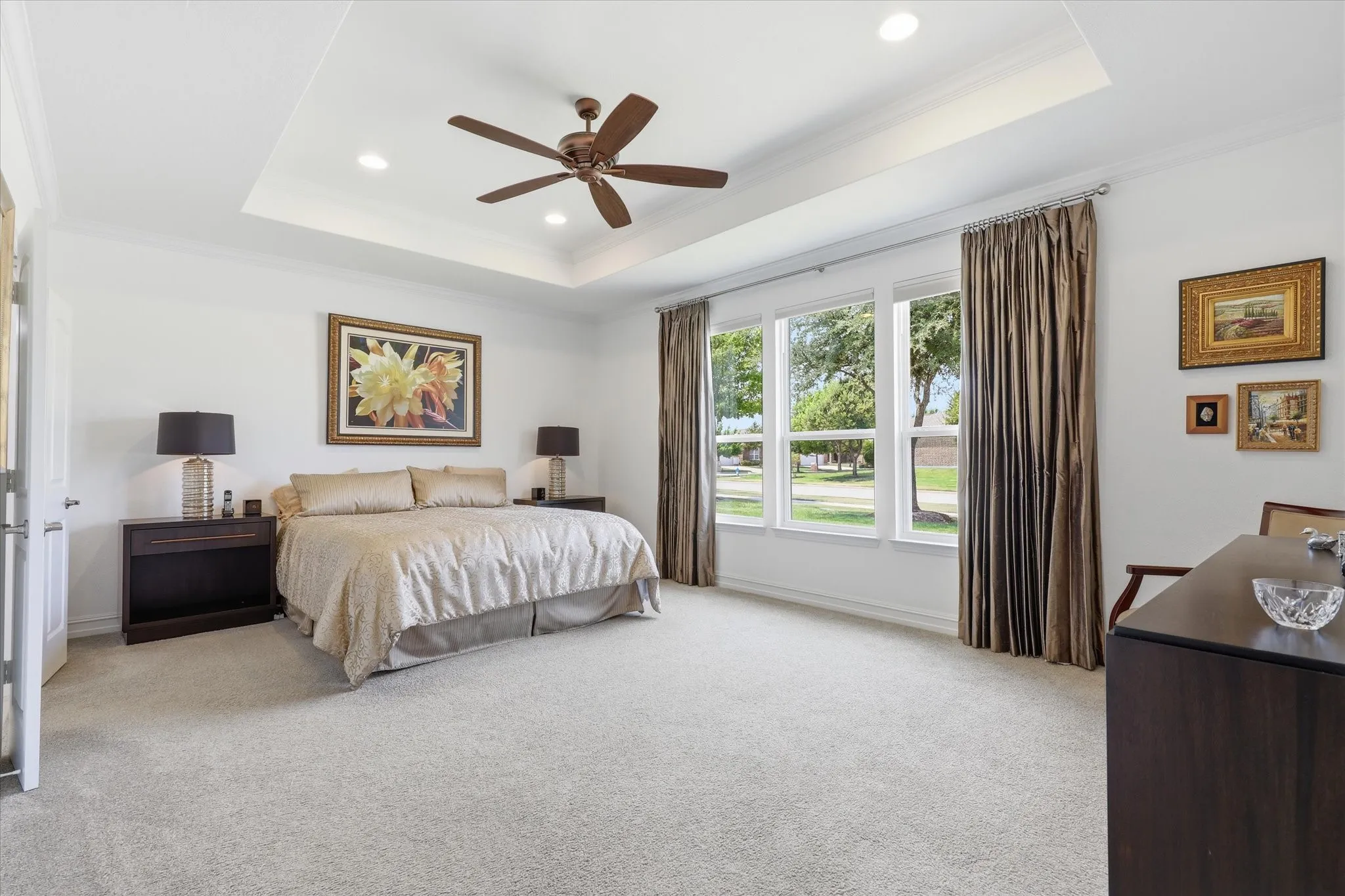 Single Family Residence For Sale in Denton County , 2464 Island View Drive, Frisco, Texas 75036, 3 Bedroom, 3 Bathroom, 2 Garage spaces, 2,520 Sqft, built in 2016, mls#21350978, Real Estate Agent in Frisco, Homes For Sale in Denton county, Homes For Sale in Frisco, Realtor in Frisco Texas, Real Estate Brokerage Independent Realty Texas, Luminita Cordes Realtor