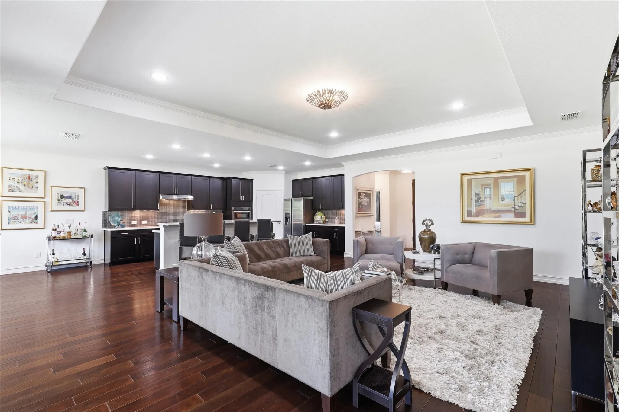 Single Family Residence For Sale in Denton County , 2464 Island View Drive, Frisco, Texas 75036, 3 Bedroom, 3 Bathroom, 2 Garage spaces, 2,520 Sqft, built in 2016, mls#21350978, Real Estate Agent in Frisco, Homes For Sale in Denton county, Homes For Sale in Frisco, Realtor in Frisco Texas, Real Estate Brokerage Independent Realty Texas, Luminita Cordes Realtor