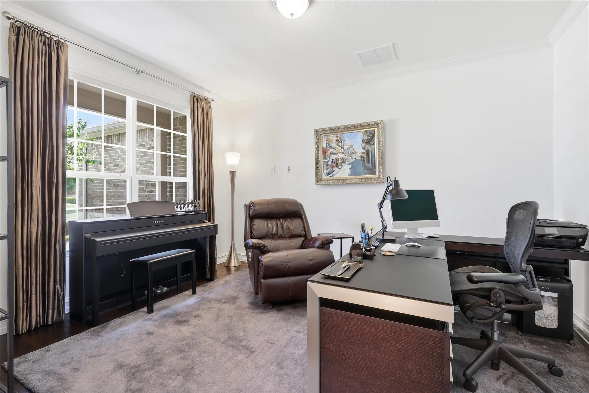 Single Family Residence For Sale in Denton County , 2464 Island View Drive, Frisco, Texas 75036, 3 Bedroom, 3 Bathroom, 2 Garage spaces, 2,520 Sqft, built in 2016, mls#21350978, Real Estate Agent in Frisco, Homes For Sale in Denton county, Homes For Sale in Frisco, Realtor in Frisco Texas, Real Estate Brokerage Independent Realty Texas, Luminita Cordes Realtor