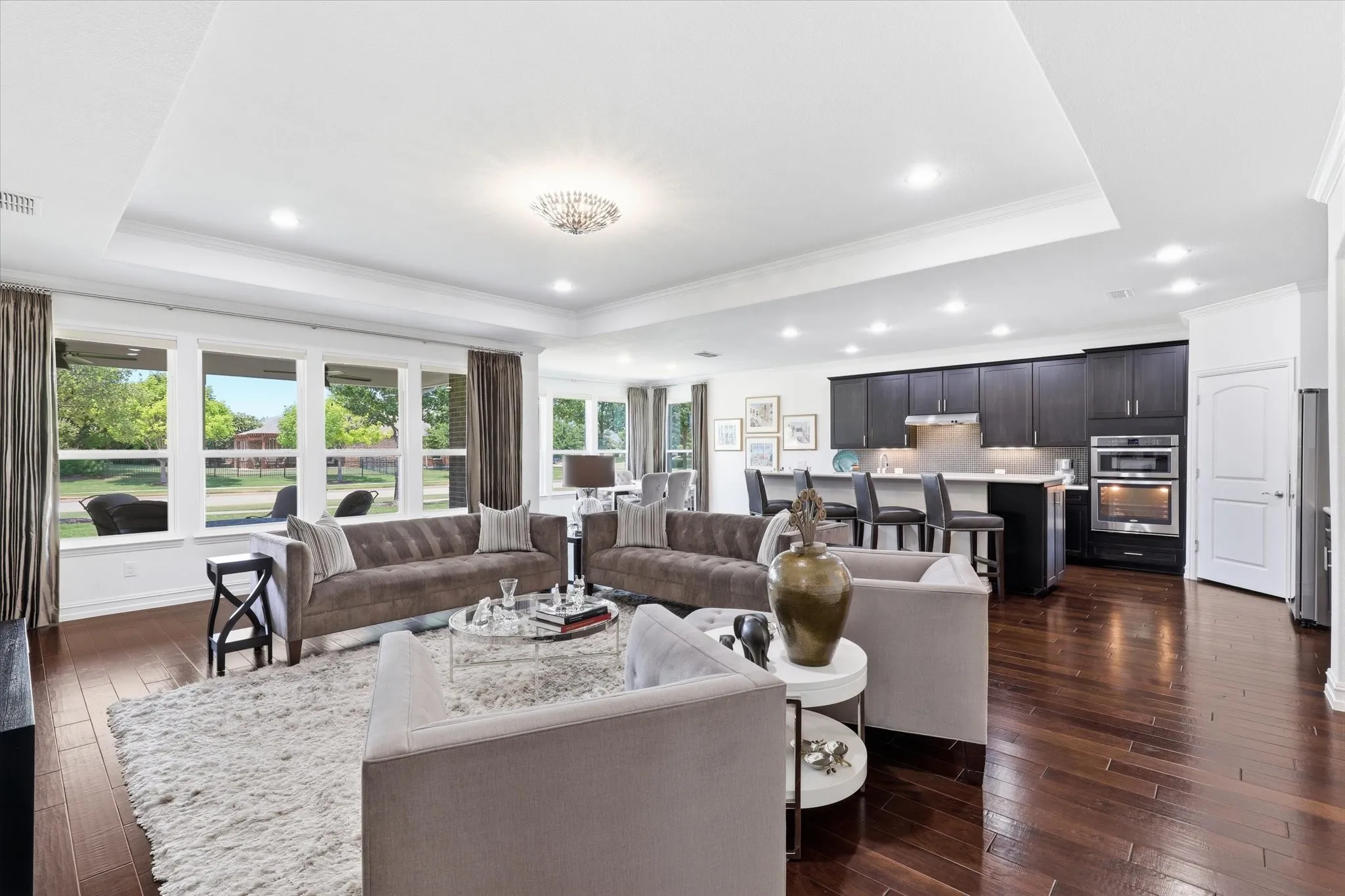 Single Family Residence For Sale in Denton County , 2464 Island View Drive, Frisco, Texas 75036, 3 Bedroom, 3 Bathroom, 2 Garage spaces, 2,520 Sqft, built in 2016, mls#21350978, Real Estate Agent in Frisco, Homes For Sale in Denton county, Homes For Sale in Frisco, Realtor in Frisco Texas, Real Estate Brokerage Independent Realty Texas, Luminita Cordes Realtor