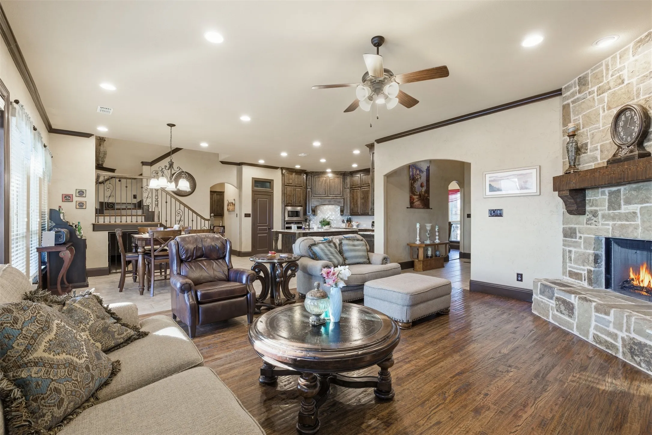 Single Family Residence For Sale in Denton County , 6298 Belz Road, Sanger, Texas 76266, 6 Bedrooms, 4 Bathrooms, 3 Garage spaces, 4,382 Sqft, built in 2019, Price $1,799,000, mls#21351715, Real Estate Agent in Sanger, Homes For Sale in Denton county, Homes For Sale in Sanger, Realtor in Sanger Texas, Real Estate Brokerage Independent Realty Texas, Luminita Cordes Realtor