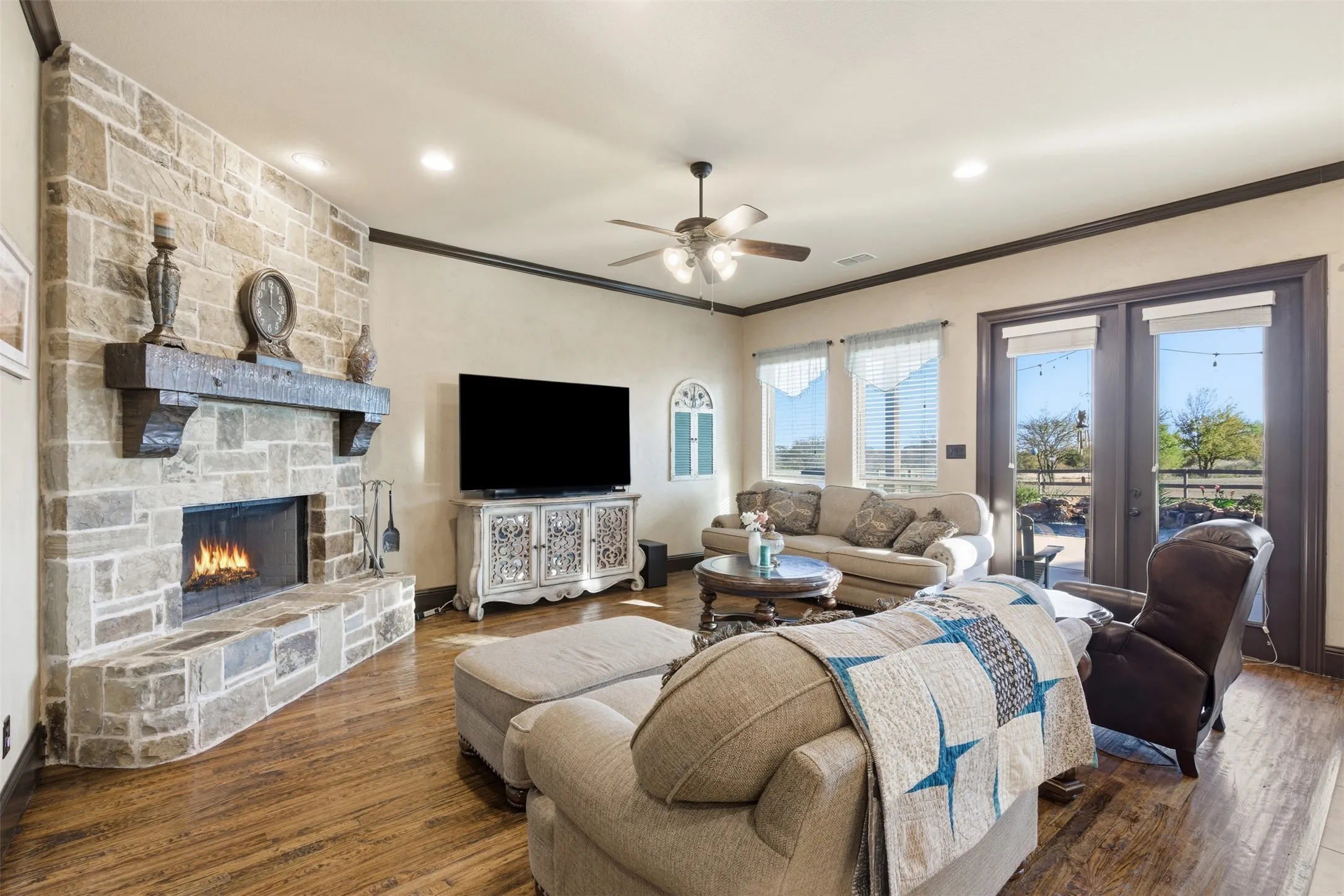 Single Family Residence For Sale in Denton County , 6298 Belz Road, Sanger, Texas 76266, 6 Bedrooms, 4 Bathrooms, 3 Garage spaces, 4,382 Sqft, built in 2019, Price $1,799,000, mls#21351715, Real Estate Agent in Sanger, Homes For Sale in Denton county, Homes For Sale in Sanger, Realtor in Sanger Texas, Real Estate Brokerage Independent Realty Texas, Luminita Cordes Realtor