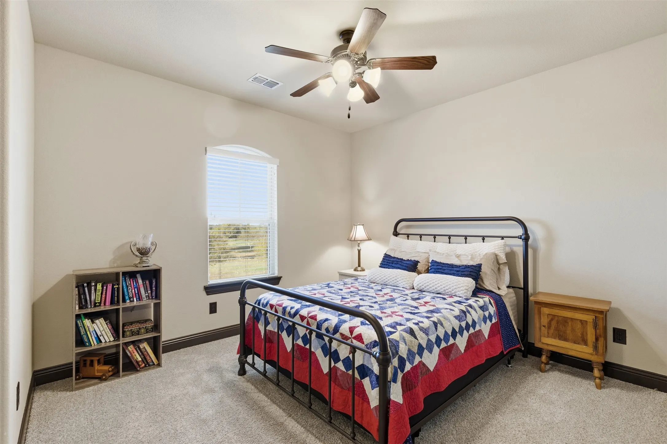 Single Family Residence For Sale in Denton County , 6298 Belz Road, Sanger, Texas 76266, 6 Bedrooms, 4 Bathrooms, 3 Garage spaces, 4,382 Sqft, built in 2019, Price $1,799,000, mls#21351715, Real Estate Agent in Sanger, Homes For Sale in Denton county, Homes For Sale in Sanger, Realtor in Sanger Texas, Real Estate Brokerage Independent Realty Texas, Luminita Cordes Realtor