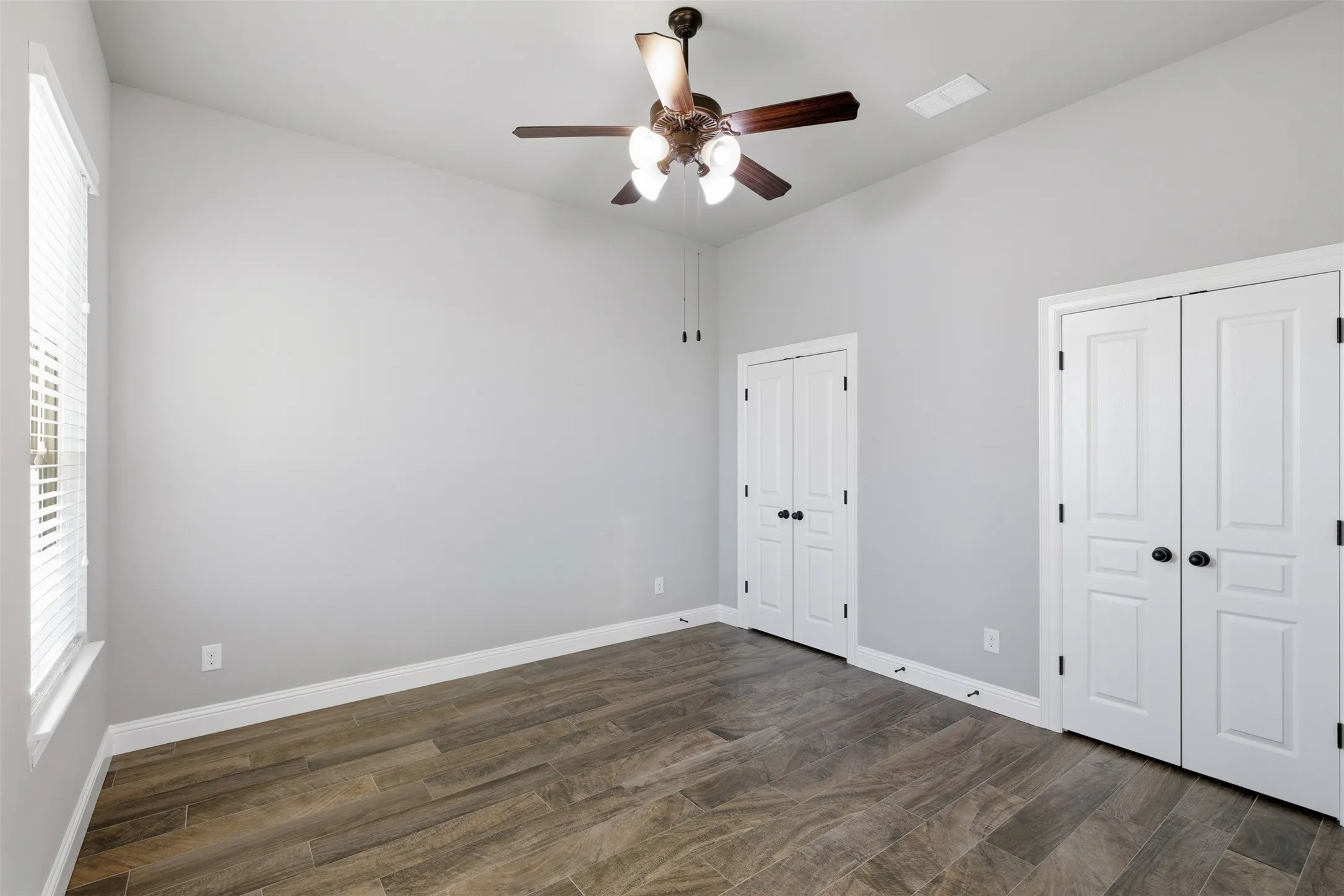 Single Family Residence For Sale in Denton County , 6298 Belz Road, Sanger, Texas 76266, 6 Bedrooms, 4 Bathrooms, 3 Garage spaces, 4,382 Sqft, built in 2019, Price $1,799,000, mls#21351715, Real Estate Agent in Sanger, Homes For Sale in Denton county, Homes For Sale in Sanger, Realtor in Sanger Texas, Real Estate Brokerage Independent Realty Texas, Luminita Cordes Realtor