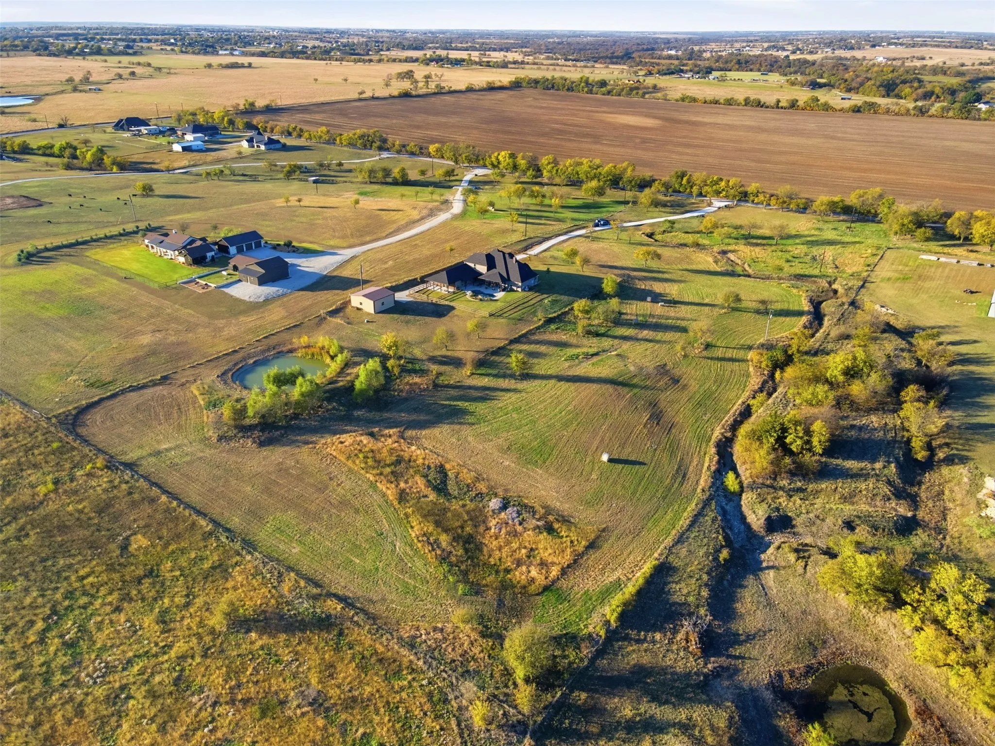 Single Family Residence For Sale in Denton County , 6298 Belz Road, Sanger, Texas 76266, 6 Bedrooms, 4 Bathrooms, 3 Garage spaces, 4,382 Sqft, built in 2019, Price $1,799,000, mls#21351715, Real Estate Agent in Sanger, Homes For Sale in Denton county, Homes For Sale in Sanger, Realtor in Sanger Texas, Real Estate Brokerage Independent Realty Texas, Luminita Cordes Realtor