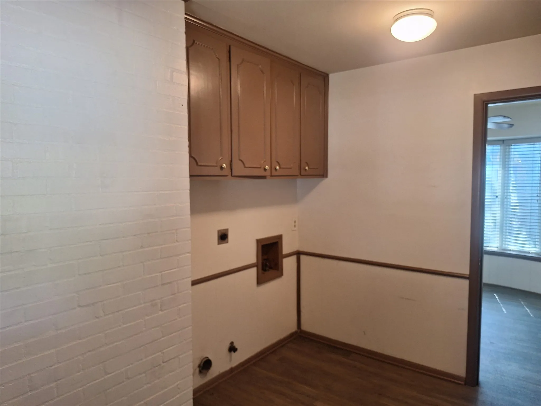 Single Family Residence For Rent in Dallas County , 906 Sharpshire Street, Grand Prairie, Texas 75050, 3 Bedroom, 1 Bathroom, 2 Garage spaces, 2,526 Sqft, built in 1964, mls#21349636, Real Estate Agent in Grand Prairie, Homes For Rent in Dallas county, Homes For Rent in Grand Prairie, Realtor in Grand Prairie Texas, Real Estate Brokerage Independent Realty Texas, Luminita Cordes Realtor