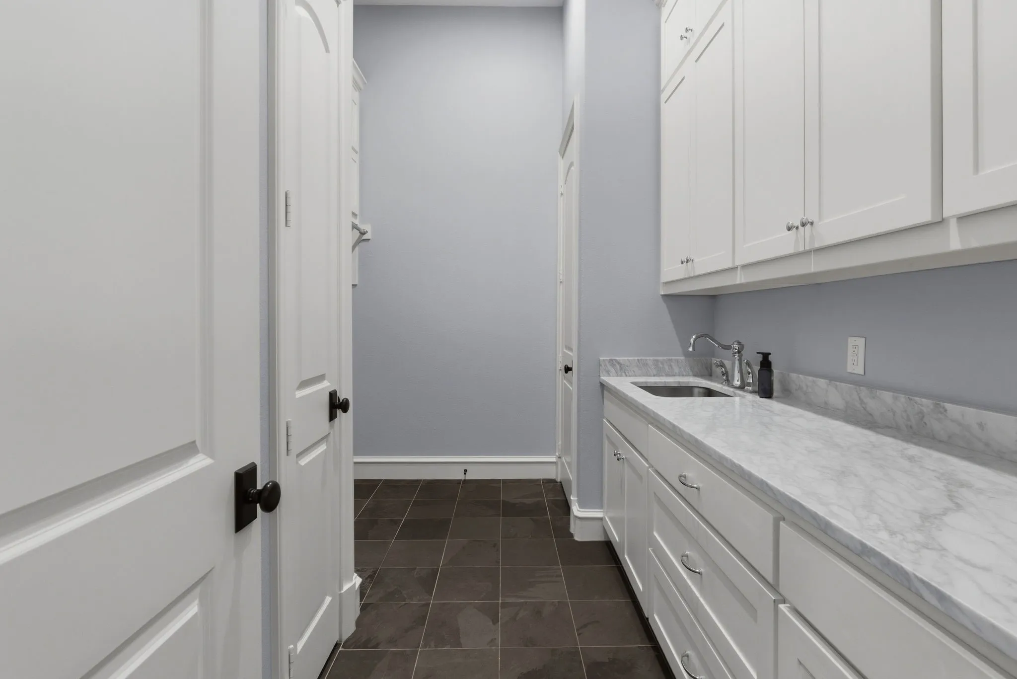 Condominium For Sale in Collin County , 6675 Mediterranean Drive 3502, Mc Kinney, Texas 75072, 3 Bedroom, 3 Bathroom, 2 Garage spaces, 2,530 Sqft, built in 2013, mls#21346070, Real Estate Agent in Mc Kinney, Homes For Sale in Collin county, Homes For Sale in Mc Kinney, Realtor in Mc Kinney Texas, Real Estate Brokerage Independent Realty Texas, Luminita Cordes Realtor