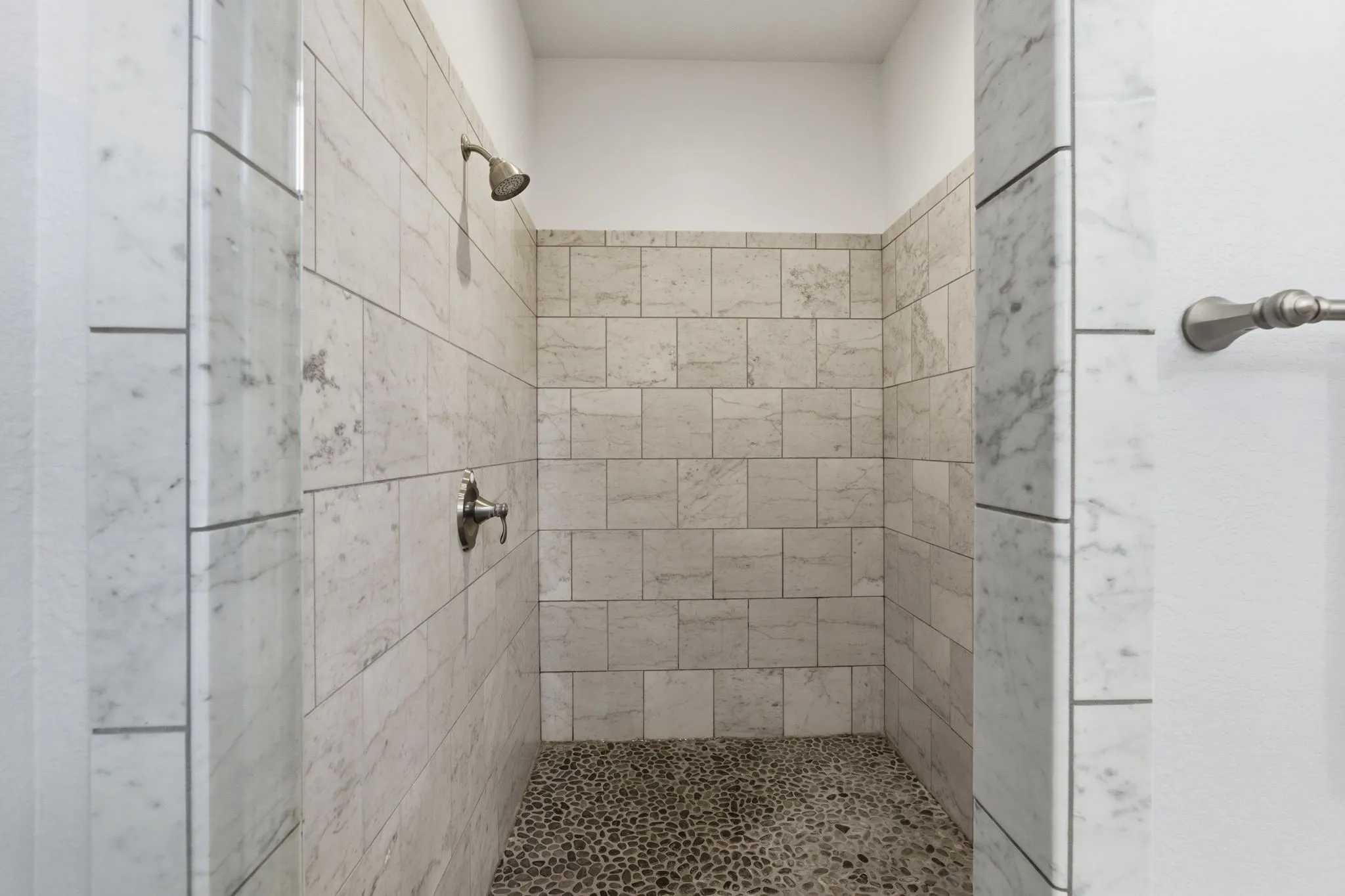 Condominium For Sale in Collin County , 6675 Mediterranean Drive 3502, Mc Kinney, Texas 75072, 3 Bedroom, 3 Bathroom, 2 Garage spaces, 2,530 Sqft, built in 2013, mls#21346070, Real Estate Agent in Mc Kinney, Homes For Sale in Collin county, Homes For Sale in Mc Kinney, Realtor in Mc Kinney Texas, Real Estate Brokerage Independent Realty Texas, Luminita Cordes Realtor