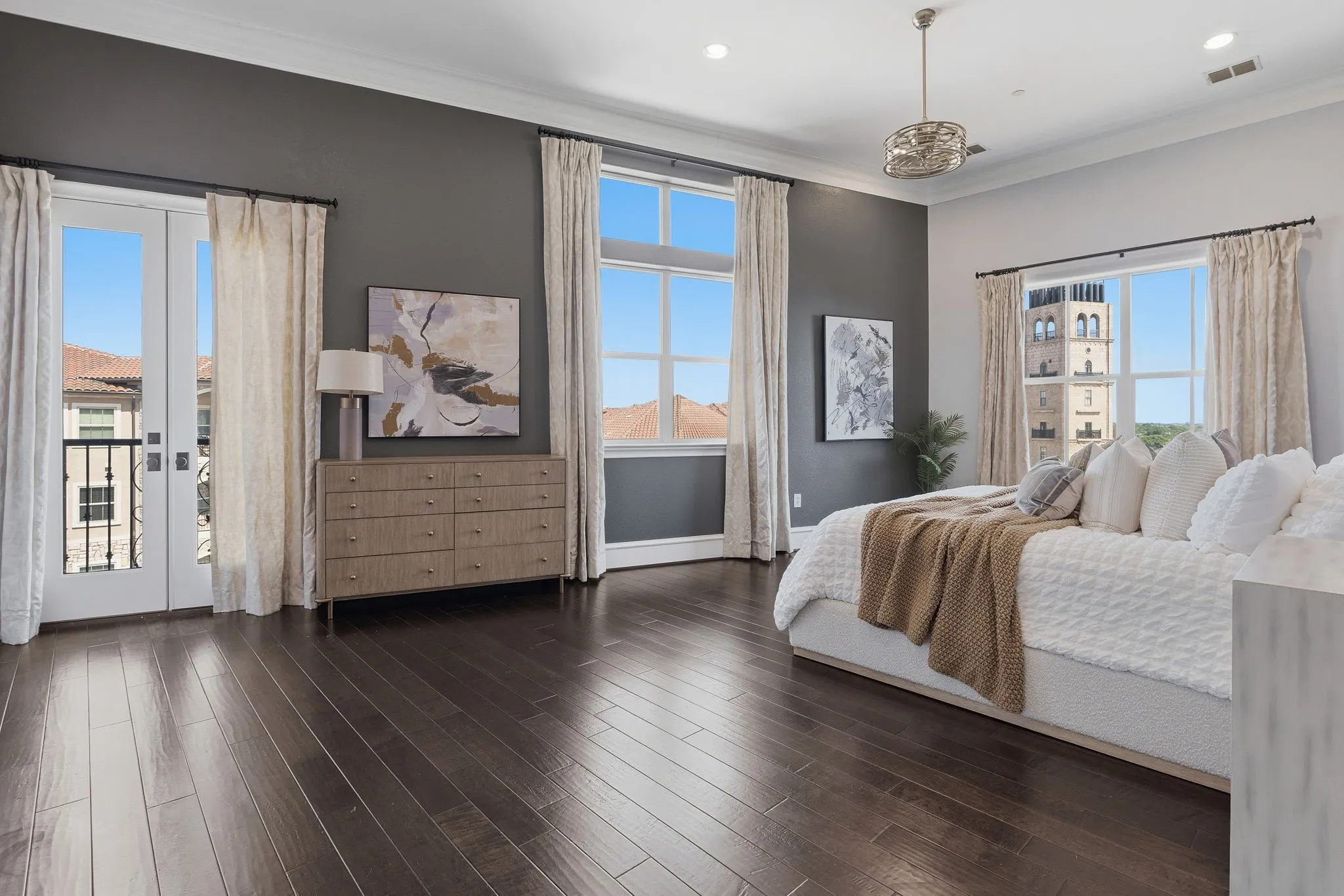 Condominium For Sale in Collin County , 6675 Mediterranean Drive 3502, Mc Kinney, Texas 75072, 3 Bedroom, 3 Bathroom, 2 Garage spaces, 2,530 Sqft, built in 2013, mls#21346070, Real Estate Agent in Mc Kinney, Homes For Sale in Collin county, Homes For Sale in Mc Kinney, Realtor in Mc Kinney Texas, Real Estate Brokerage Independent Realty Texas, Luminita Cordes Realtor