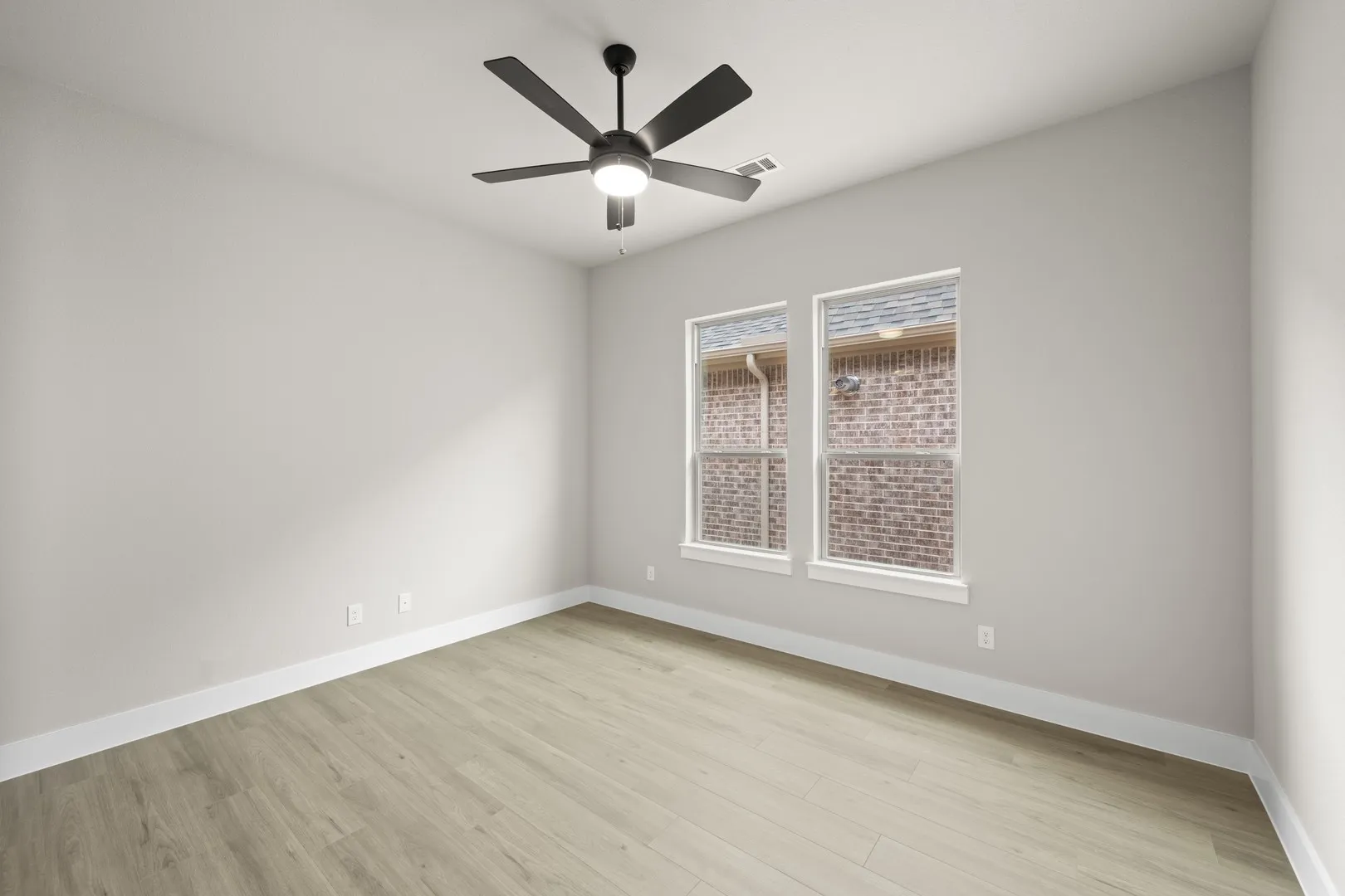 Single Family Residence For Sale in Denton County , 217 Ravenna Boulevard, Justin, Texas 76247, 2 Bedroom, 2 Bathroom, 3 Garage spaces, 2,232 Sqft, built in 2026, mls#21351717, Real Estate Agent in Justin, Homes For Sale in Denton county, Homes For Sale in Justin, Realtor in Justin Texas, Real Estate Brokerage Independent Realty Texas, Luminita Cordes Realtor