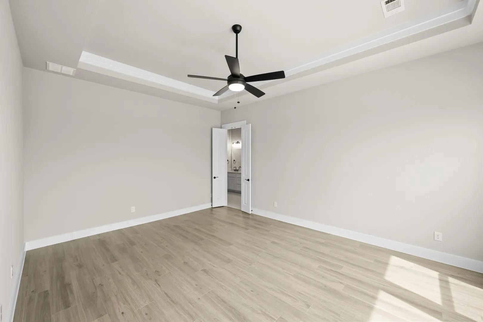 Single Family Residence For Sale in Denton County , 217 Ravenna Boulevard, Justin, Texas 76247, 2 Bedroom, 2 Bathroom, 3 Garage spaces, 2,232 Sqft, built in 2026, mls#21351717, Real Estate Agent in Justin, Homes For Sale in Denton county, Homes For Sale in Justin, Realtor in Justin Texas, Real Estate Brokerage Independent Realty Texas, Luminita Cordes Realtor