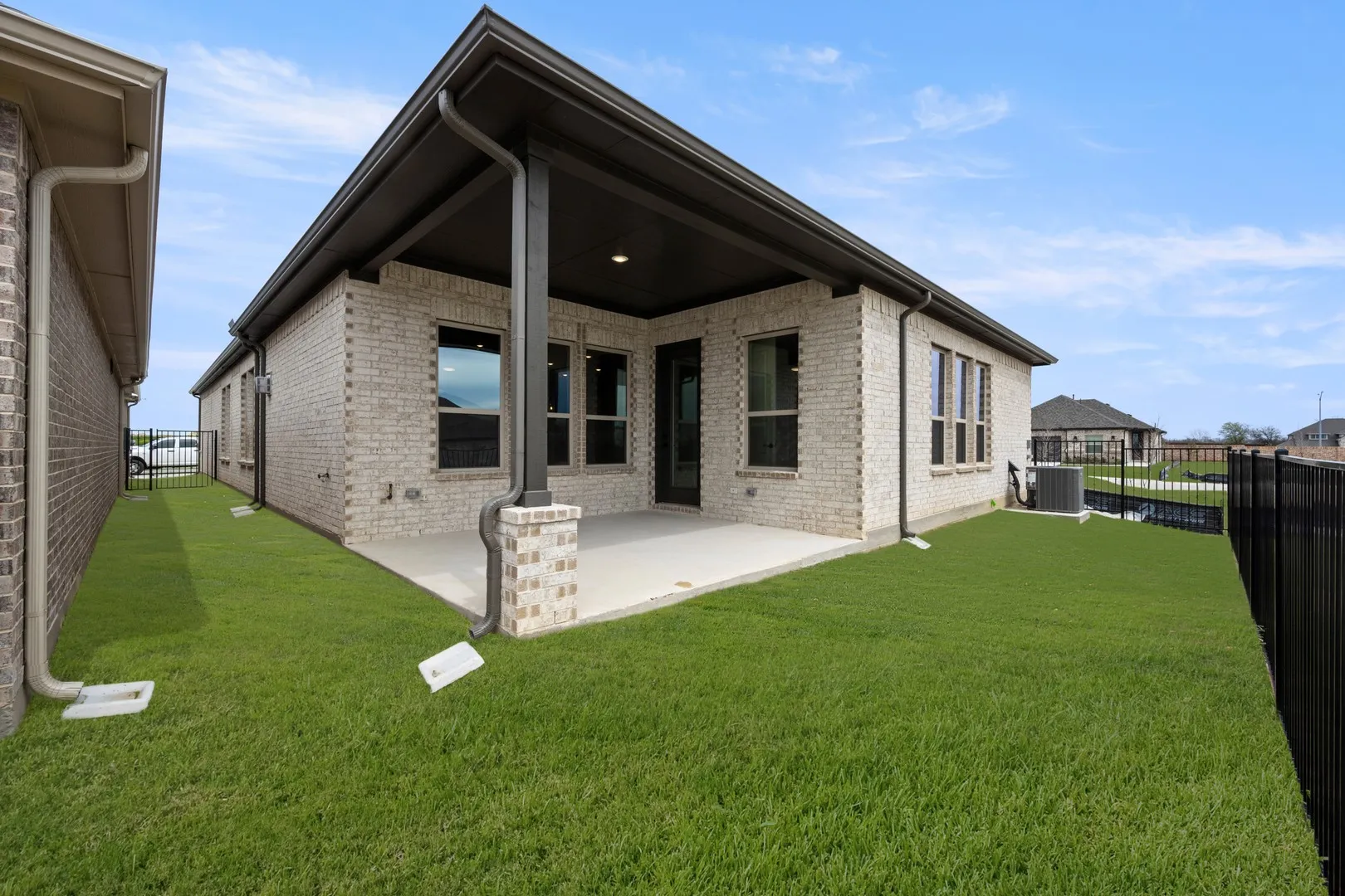 Single Family Residence For Sale in Denton County , 217 Ravenna Boulevard, Justin, Texas 76247, 2 Bedroom, 2 Bathroom, 3 Garage spaces, 2,232 Sqft, built in 2026, mls#21351717, Real Estate Agent in Justin, Homes For Sale in Denton county, Homes For Sale in Justin, Realtor in Justin Texas, Real Estate Brokerage Independent Realty Texas, Luminita Cordes Realtor