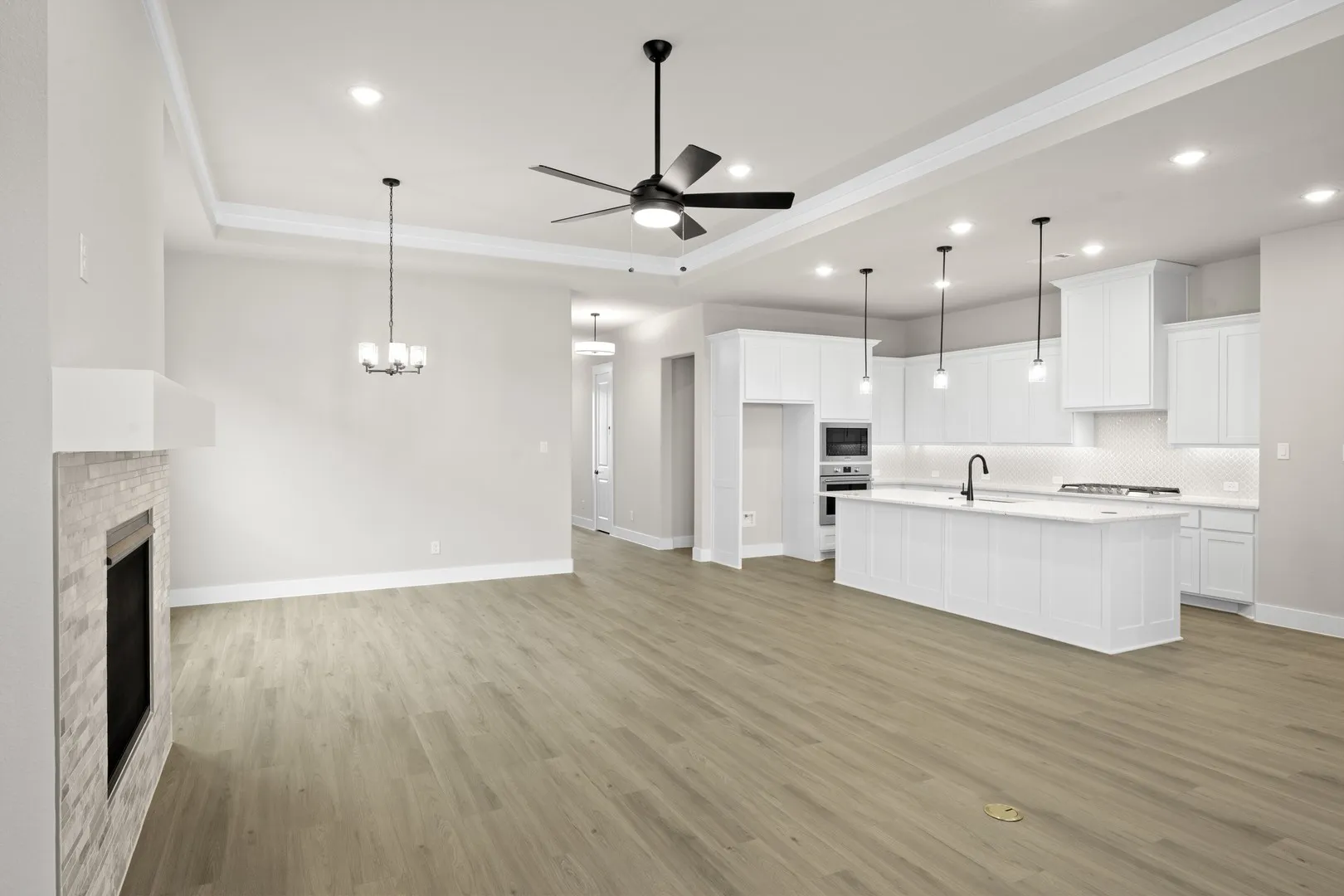 Single Family Residence For Sale in Denton County , 217 Ravenna Boulevard, Justin, Texas 76247, 2 Bedroom, 2 Bathroom, 3 Garage spaces, 2,232 Sqft, built in 2026, mls#21351717, Real Estate Agent in Justin, Homes For Sale in Denton county, Homes For Sale in Justin, Realtor in Justin Texas, Real Estate Brokerage Independent Realty Texas, Luminita Cordes Realtor
