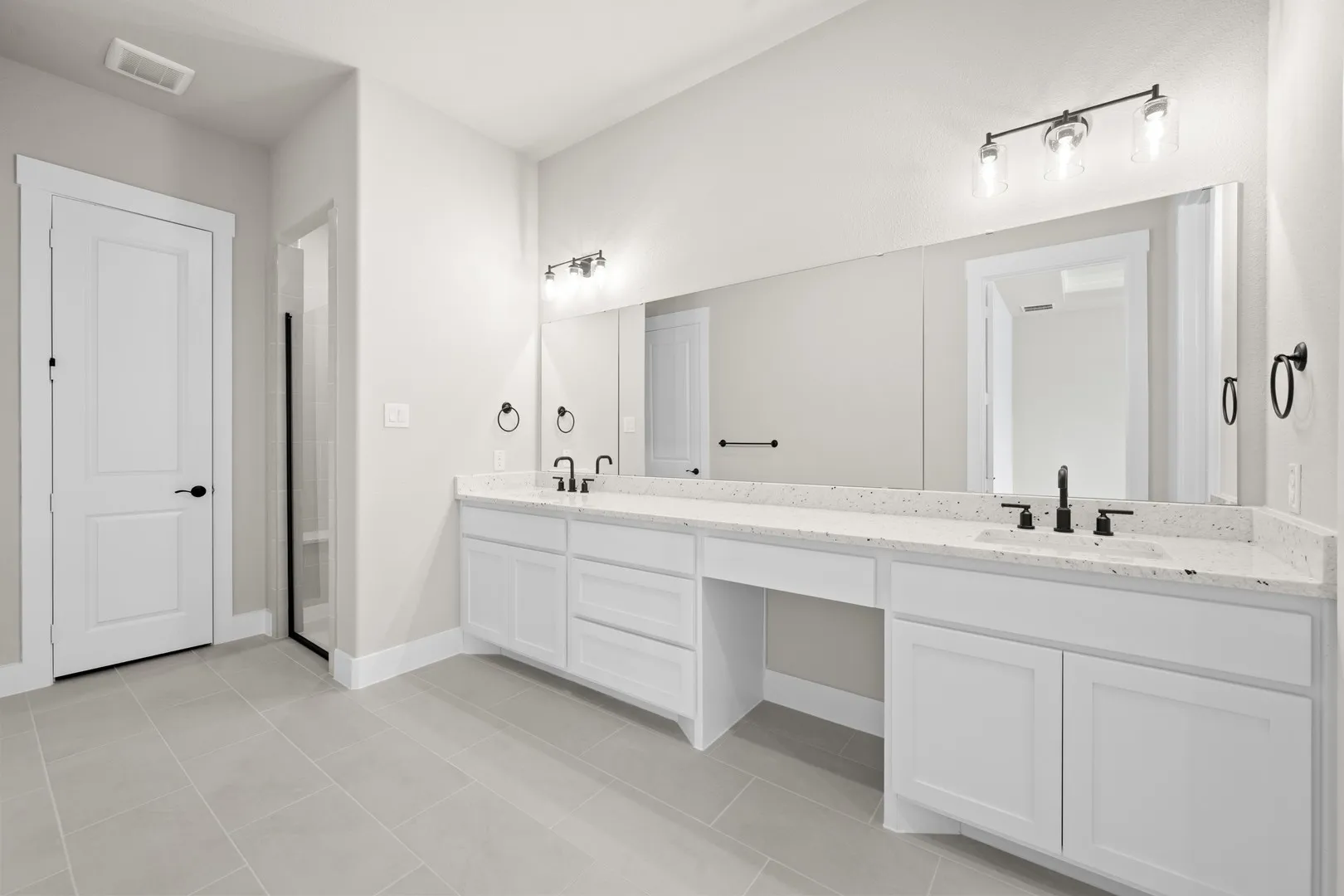 Single Family Residence For Sale in Denton County , 217 Ravenna Boulevard, Justin, Texas 76247, 2 Bedroom, 2 Bathroom, 3 Garage spaces, 2,232 Sqft, built in 2026, mls#21351717, Real Estate Agent in Justin, Homes For Sale in Denton county, Homes For Sale in Justin, Realtor in Justin Texas, Real Estate Brokerage Independent Realty Texas, Luminita Cordes Realtor