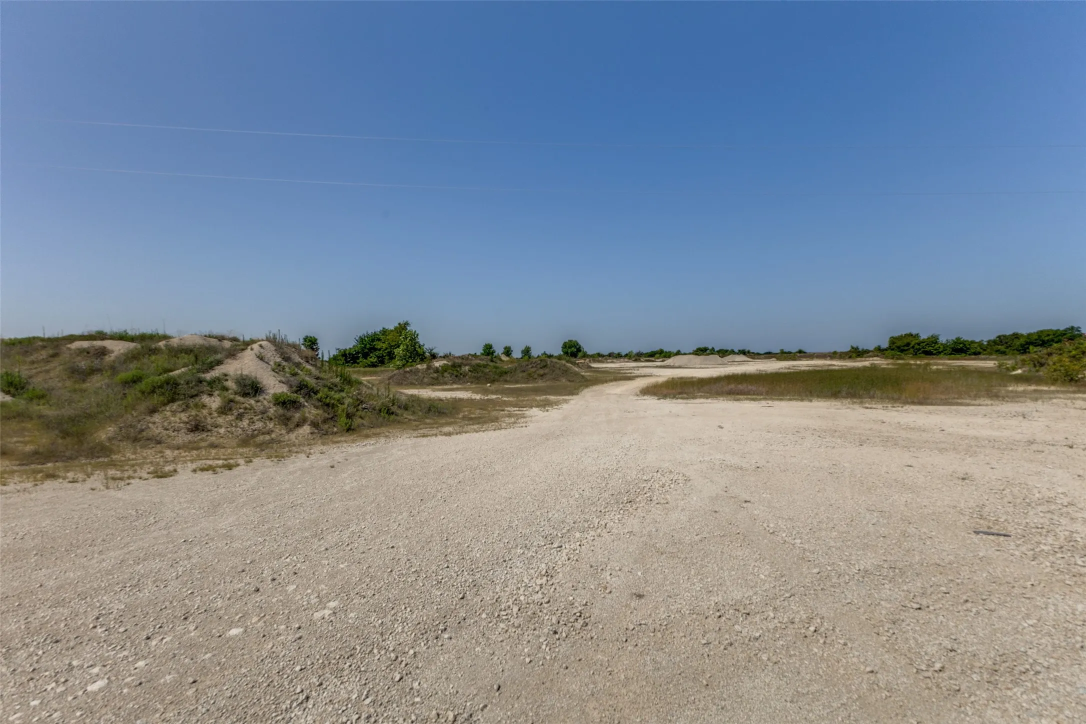 Single Family Residence For Sale in Cooke County , 9752 County Road 341, Muenster, Texas 76252, 4 Bedroom, 1 Bathroom, Garage spaces, 2,240 Sqft, built in 2004, mls#21351727, Real Estate Agent in Muenster, Homes For Sale in Cooke county, Homes For Sale in Muenster, Realtor in Muenster Texas, Real Estate Brokerage Independent Realty Texas, Luminita Cordes Realtor
