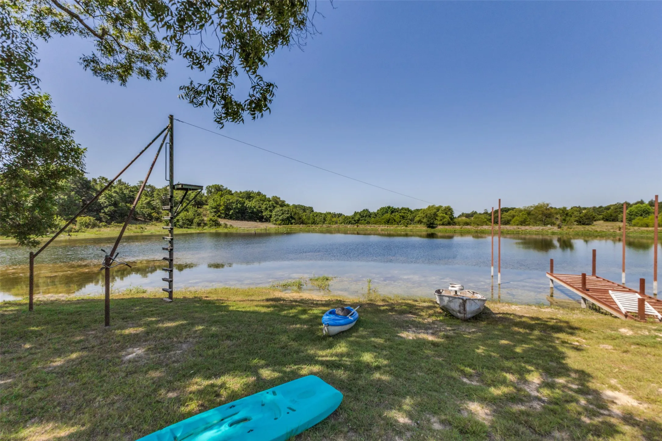 Single Family Residence For Sale in Cooke County , 9752 County Road 341, Muenster, Texas 76252, 4 Bedroom, 1 Bathroom, Garage spaces, 2,240 Sqft, built in 2004, mls#21351727, Real Estate Agent in Muenster, Homes For Sale in Cooke county, Homes For Sale in Muenster, Realtor in Muenster Texas, Real Estate Brokerage Independent Realty Texas, Luminita Cordes Realtor