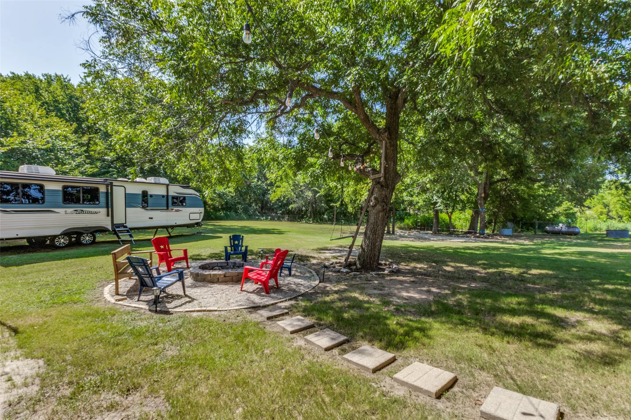 Single Family Residence For Sale in Cooke County , 9752 County Road 341, Muenster, Texas 76252, 4 Bedroom, 1 Bathroom, Garage spaces, 2,240 Sqft, built in 2004, mls#21351727, Real Estate Agent in Muenster, Homes For Sale in Cooke county, Homes For Sale in Muenster, Realtor in Muenster Texas, Real Estate Brokerage Independent Realty Texas, Luminita Cordes Realtor