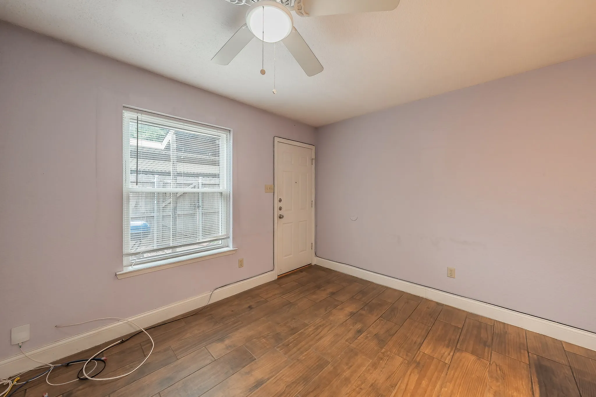 Townhouse For Rent in Tarrant County , 5003 Maryanna Way, North Richland Hills, Texas 76180, 2 Bedroom, 2 Bathroom, Garage spaces, 1,065 Sqft, built in 1984, mls#21351737, Real Estate Agent in North Richland Hills, Homes For Rent in Tarrant county, Homes For Rent in North Richland Hills, Realtor in North Richland Hills Texas, Real Estate Brokerage Independent Realty Texas, Luminita Cordes Realtor