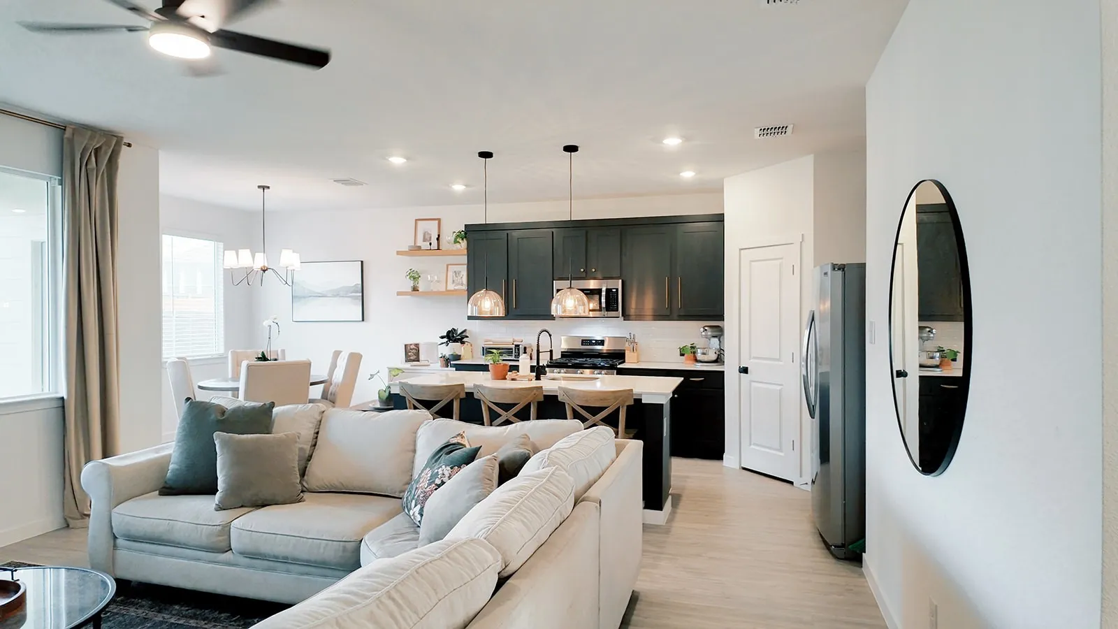 Single Family Residence For Sale in Denton County , 319 Sedalia Trail, Justin, Texas 76247, 4 Bedroom, 2 Bathroom, 2 Garage spaces, 1,834 Sqft, built in 2024, mls#21351276, Real Estate Agent in Justin, Homes For Sale in Denton county, Homes For Sale in Justin, Realtor in Justin Texas, Real Estate Brokerage Independent Realty Texas, Luminita Cordes Realtor