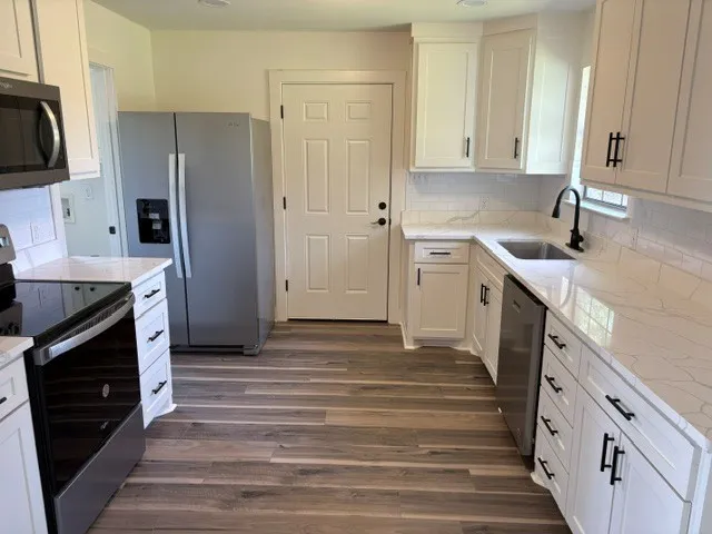 Single Family Residence For Sale in Van Zandt County , 2506 Vz County Road 2313, Eustace, Texas 75124, 4 Bedrooms, 3 Bathrooms, Garage spaces, 2,144 Sqft, built in 2005, Price $349,000, mls#21351740, Real Estate Agent in Eustace, Homes For Sale in Van Zandt county, Homes For Sale in Eustace, Realtor in Eustace Texas, Real Estate Brokerage Independent Realty Texas, Luminita Cordes Realtor