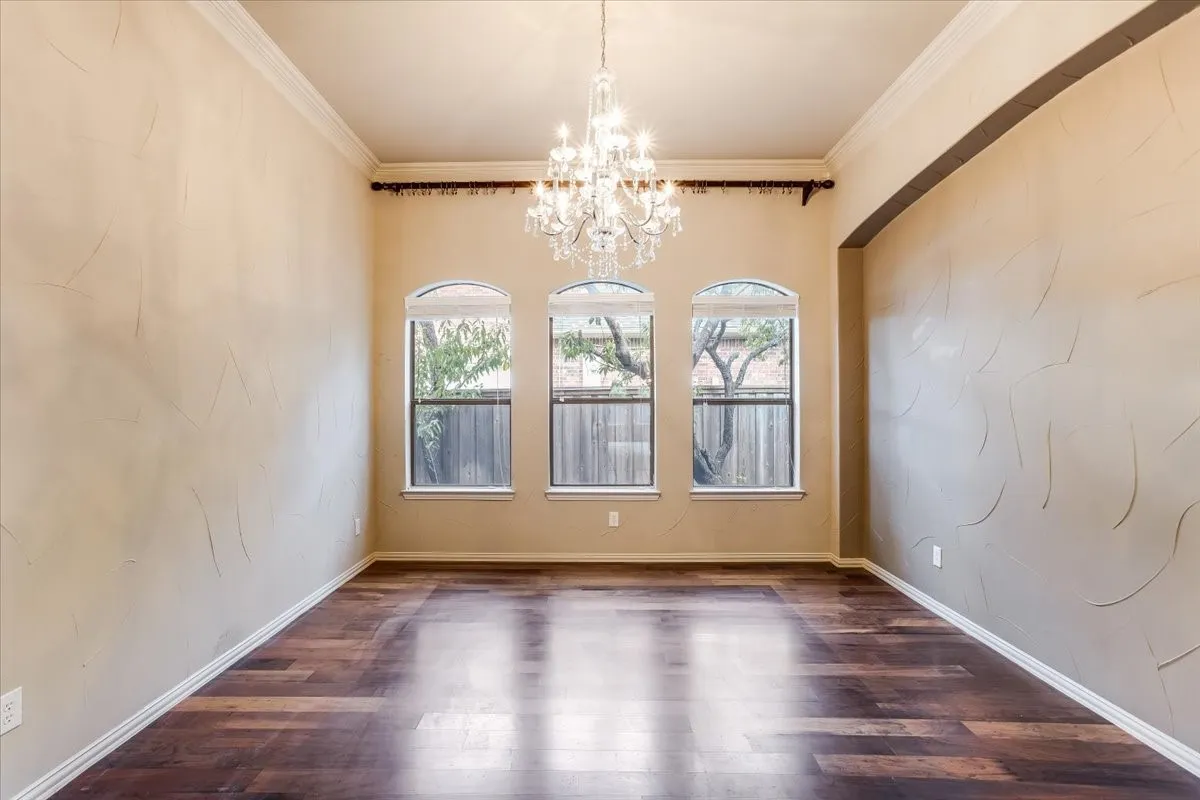 Single Family Residence For Sale in Collin County , 626 Waters Edge Way, Murphy, Texas 75094, 4 Bedroom, 4 Bathroom, 2 Garage spaces, 4,225 Sqft, built in 2006, Price $680,000, mls#21350609, Real Estate Agent in Murphy, Homes For Sale in Collin county, Homes For Sale in Murphy, Realtor in Murphy Texas, Real Estate Brokerage Independent Realty Texas, Luminita Cordes Realtor