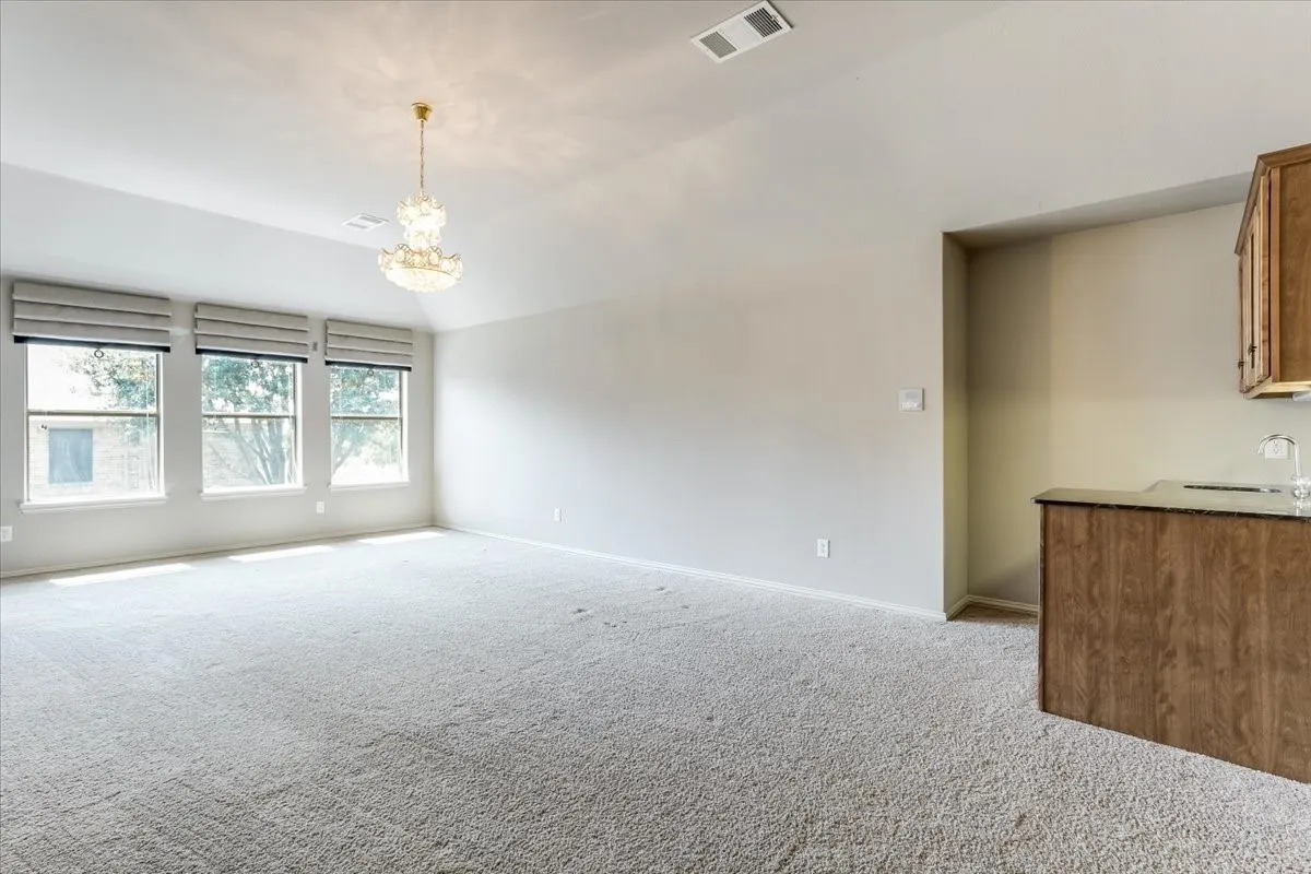 Single Family Residence For Sale in Collin County , 626 Waters Edge Way, Murphy, Texas 75094, 4 Bedroom, 4 Bathroom, 2 Garage spaces, 4,225 Sqft, built in 2006, Price $680,000, mls#21350609, Real Estate Agent in Murphy, Homes For Sale in Collin county, Homes For Sale in Murphy, Realtor in Murphy Texas, Real Estate Brokerage Independent Realty Texas, Luminita Cordes Realtor