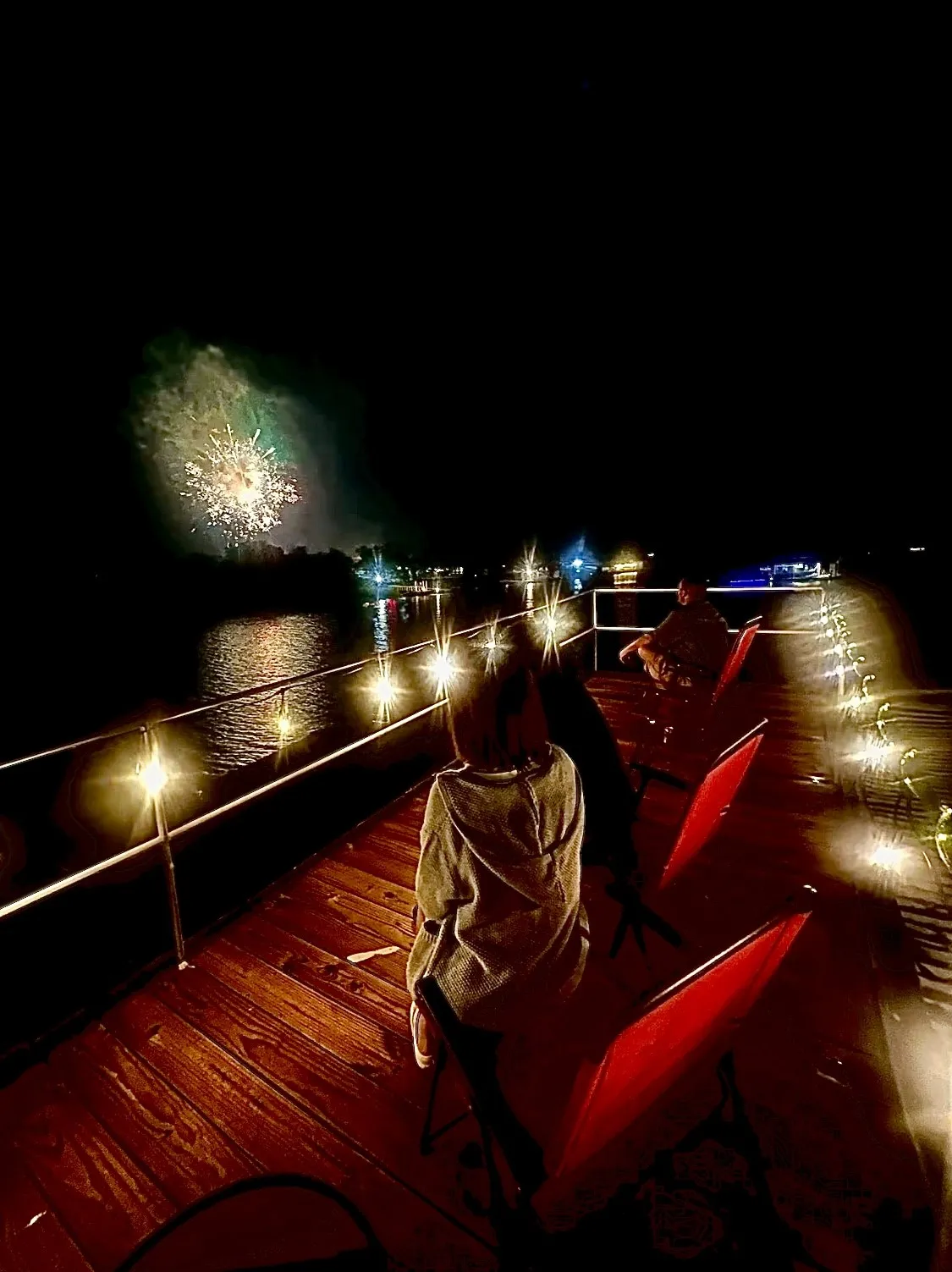 Celebrate holidays with front-row views of fireworks right from your private dock
