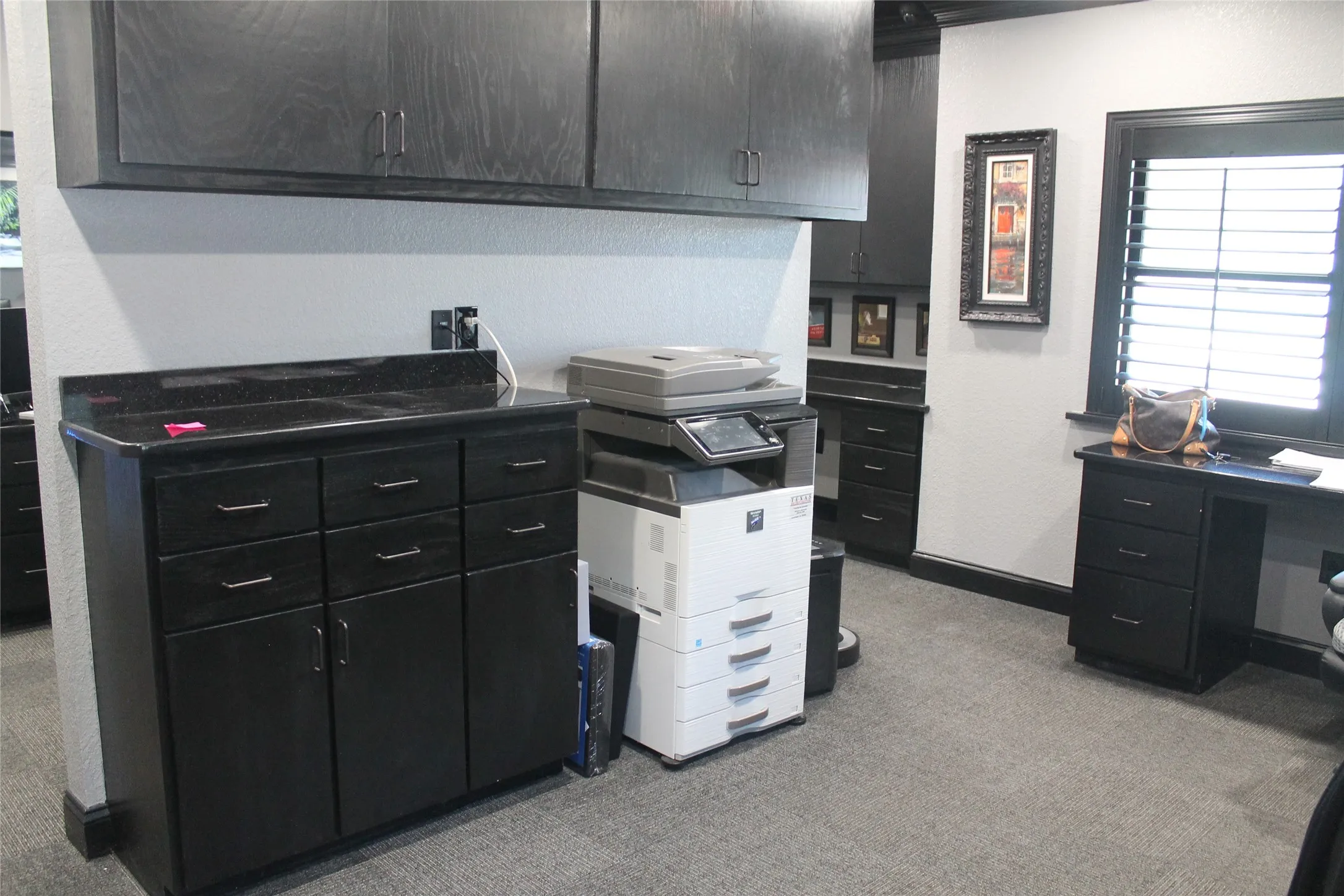 Office For Sale in Mc Lennan County , 3400 Hillcrest Drive, Waco, Texas 76708, 0, 0, Garage spaces, 0 Sqft, built in 1986, Price $685,000, mls#21351093, Real Estate Agent in Waco, Homes For Sale in Mc Lennan county, Homes For Sale in Waco, Realtor in Waco Texas, Real Estate Brokerage Independent Realty Texas, Luminita Cordes Realtor