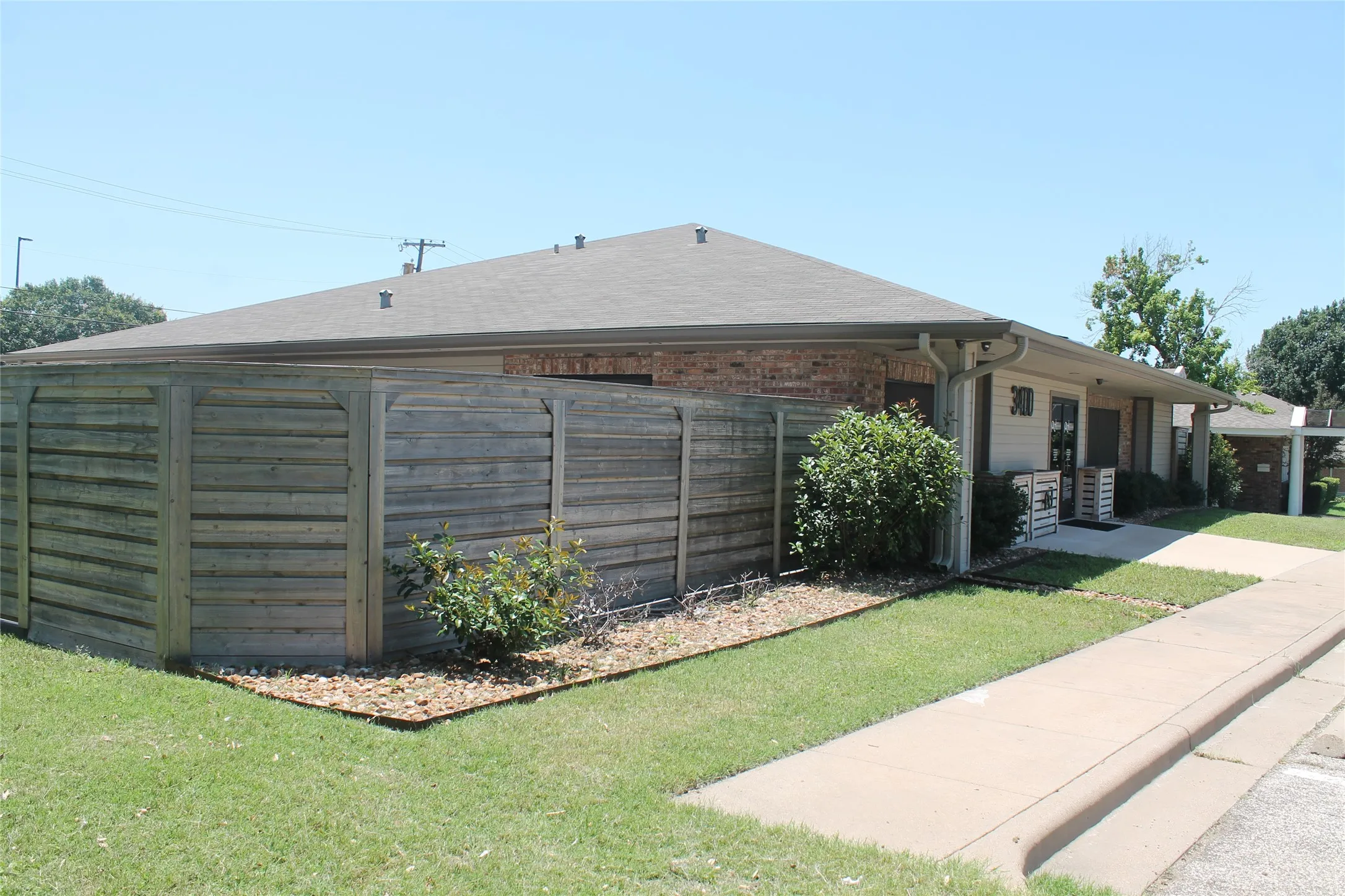 Office For Sale in Mc Lennan County , 3400 Hillcrest Drive, Waco, Texas 76708, 0, 0, Garage spaces, 0 Sqft, built in 1986, Price $685,000, mls#21351093, Real Estate Agent in Waco, Homes For Sale in Mc Lennan county, Homes For Sale in Waco, Realtor in Waco Texas, Real Estate Brokerage Independent Realty Texas, Luminita Cordes Realtor