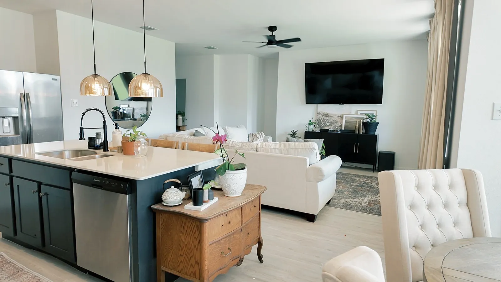 Single Family Residence For Rent in Denton County , 319 Sedalia Trail, Justin, Texas 76247, 4 Bedroom, 2 Bathroom, 2 Garage spaces, 1,834 Sqft, built in 2024, mls#21351742, Real Estate Agent in Justin, Homes For Rent in Denton county, Homes For Rent in Justin, Realtor in Justin Texas, Real Estate Brokerage Independent Realty Texas, Luminita Cordes Realtor