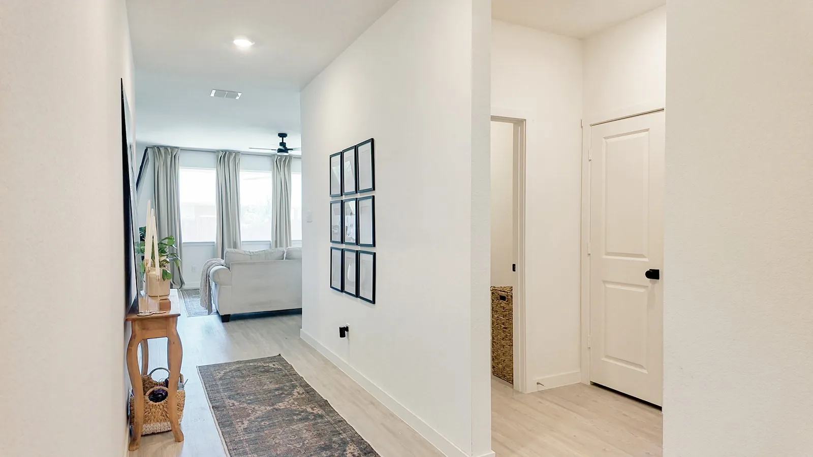 Single Family Residence For Rent in Denton County , 319 Sedalia Trail, Justin, Texas 76247, 4 Bedroom, 2 Bathroom, 2 Garage spaces, 1,834 Sqft, built in 2024, mls#21351742, Real Estate Agent in Justin, Homes For Rent in Denton county, Homes For Rent in Justin, Realtor in Justin Texas, Real Estate Brokerage Independent Realty Texas, Luminita Cordes Realtor