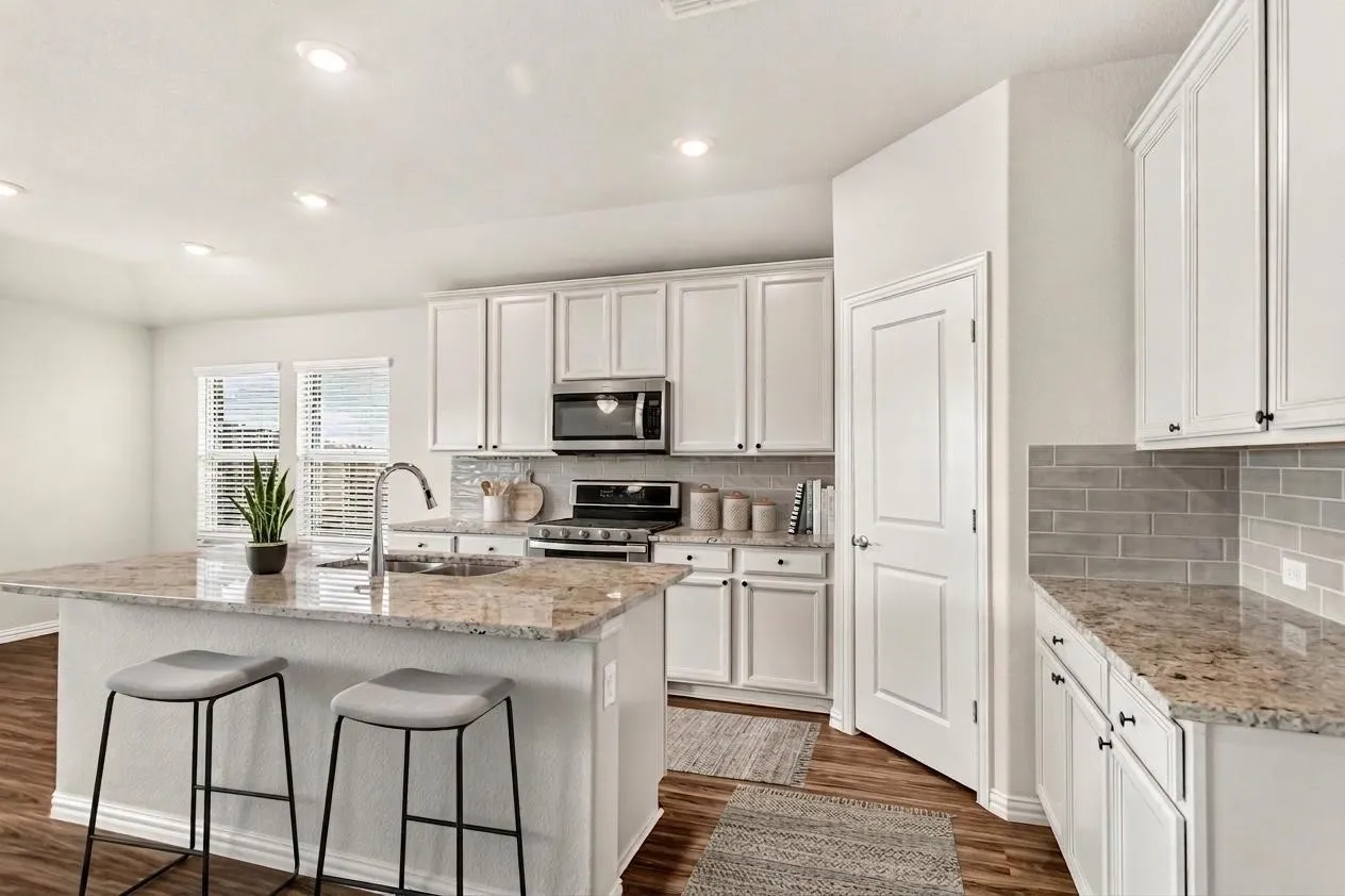 Single Family Residence For Sale in Collin County , 787 Cascade Lane, Princeton, Texas 75407, 4 Bedroom, 3 Bathroom, 2 Garage spaces, 2,263 Sqft, built in 2019, mls#21348867, Real Estate Agent in Princeton, Homes For Sale in Collin county, Homes For Sale in Princeton, Realtor in Princeton Texas, Real Estate Brokerage Independent Realty Texas, Luminita Cordes Realtor