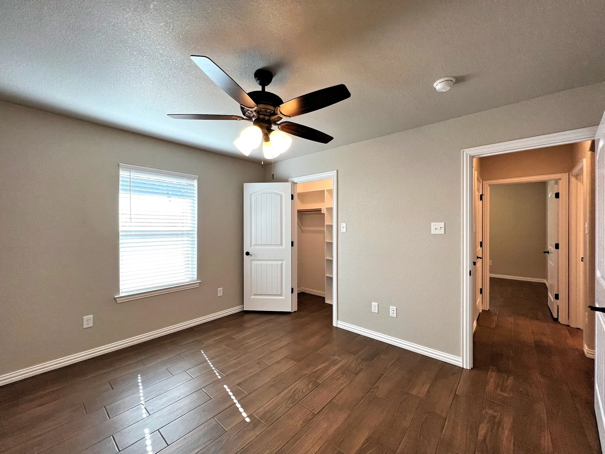 Back bedroom