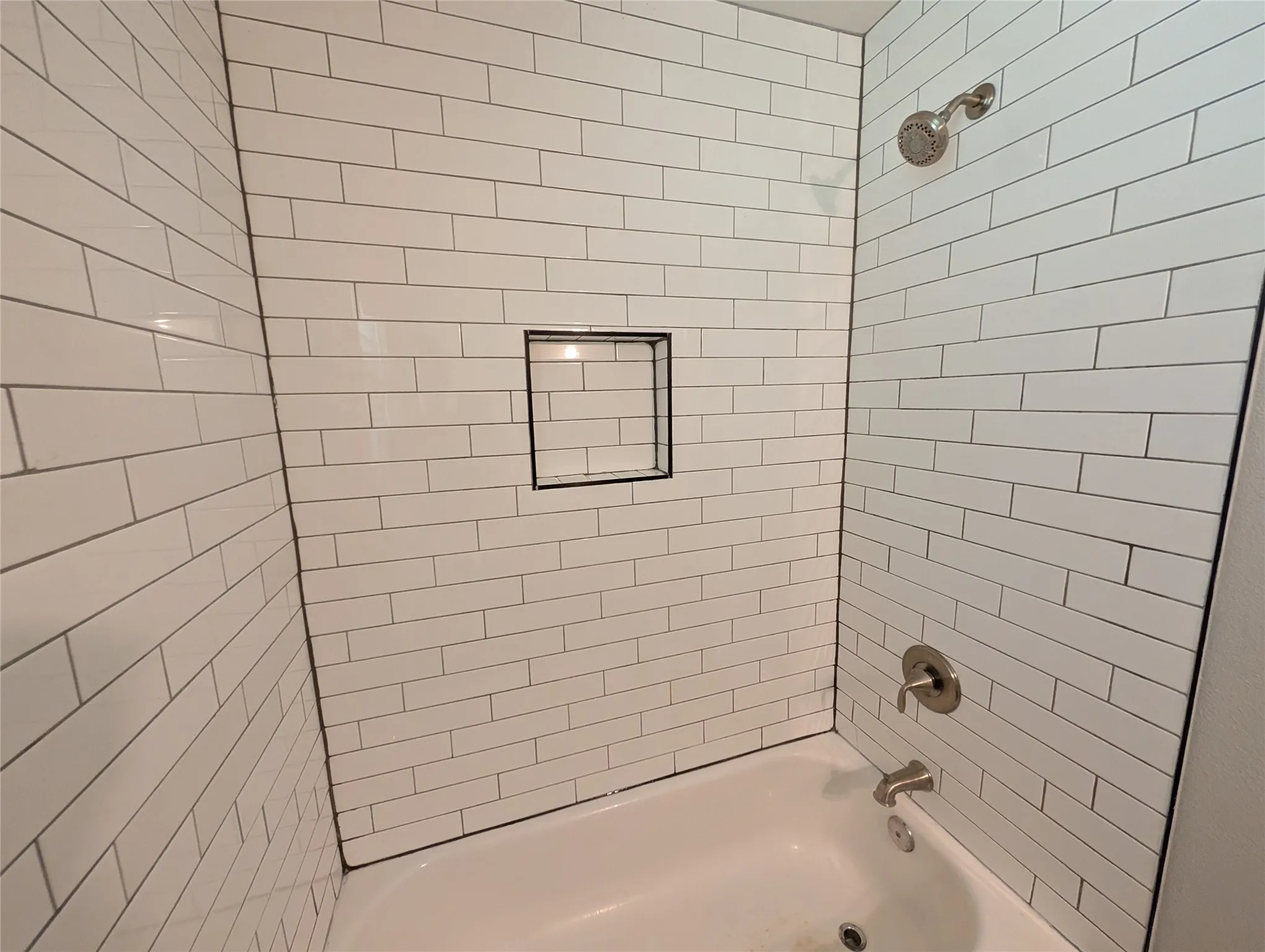Single Family Residence For Rent in Dallas County , 11106 Visalia Drive, Dallas, Texas 75228, 4 Bedroom, 2 Bathroom, Garage spaces, 1,408 Sqft, built in 1953, mls#21351755, Real Estate Agent in Dallas, Homes For Rent in Dallas county, Homes For Rent in Dallas, Realtor in Dallas Texas, Real Estate Brokerage Independent Realty Texas, Luminita Cordes Realtor