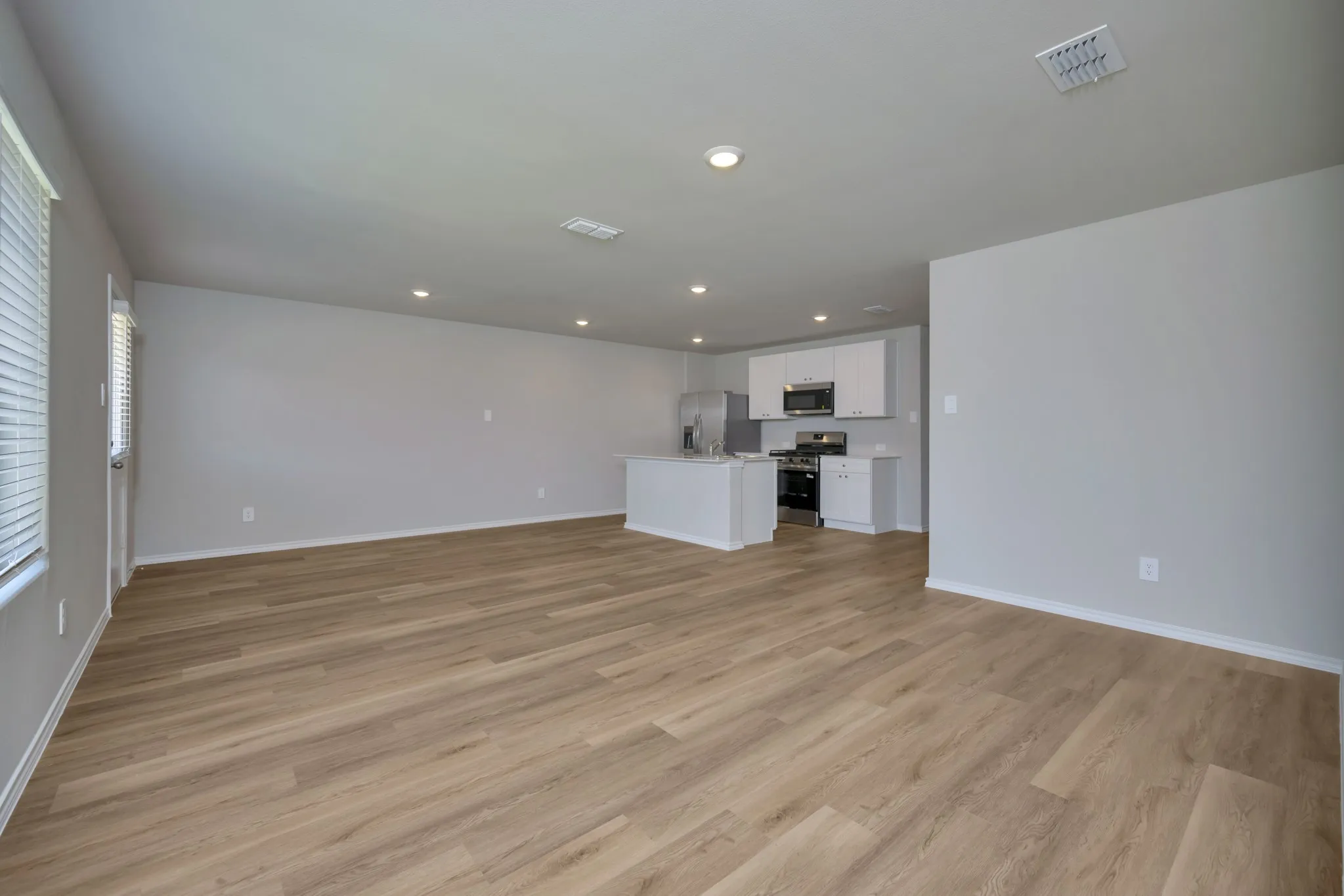 Single Family Residence For Rent in Denton County , 16756 Laguna Vista, Northlake, Texas 76247, 4 Bedroom, 2 Bathroom, 2 Garage spaces, 1,476 Sqft, built in 2026, mls#21351769, Real Estate Agent in Northlake, Homes For Rent in Denton county, Homes For Rent in Northlake, Realtor in Northlake Texas, Real Estate Brokerage Independent Realty Texas, Luminita Cordes Realtor