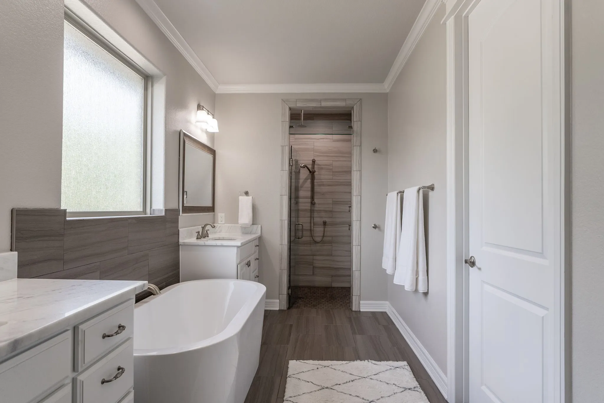 Single Family Residence For Sale in Smith County , 2513 Barton Creek Circle, Tyler, Texas 75703, 4 Bedroom, 2 Bathroom, 2 Garage spaces, 2,265 Sqft, built in 2017, mls#21349399, Real Estate Agent in Tyler, Homes For Sale in Smith county, Homes For Sale in Tyler, Realtor in Tyler Texas, Real Estate Brokerage Independent Realty Texas, Luminita Cordes Realtor