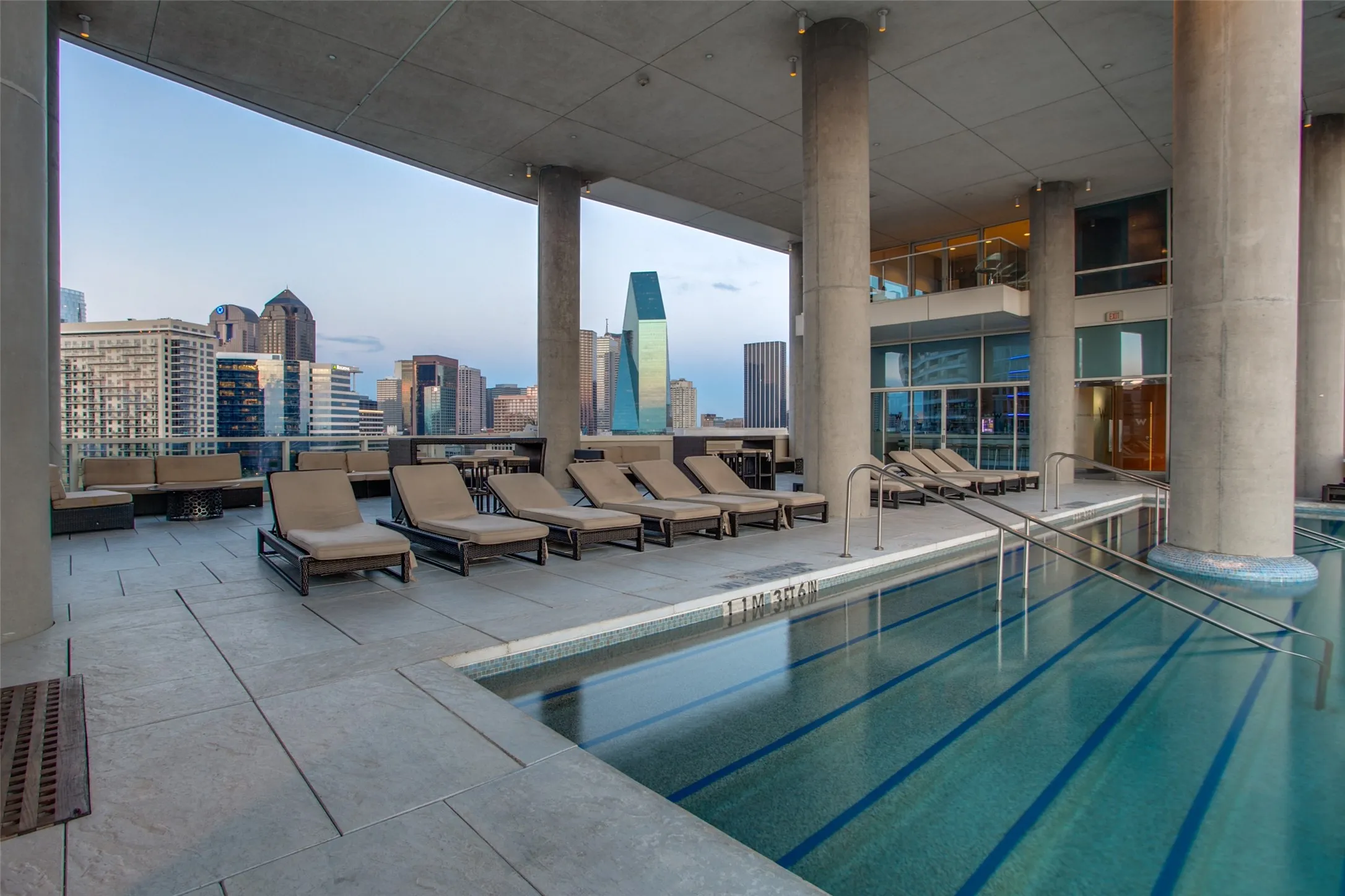 Condominium For Rent in Dallas County , 2430 Victory Park Lane 2607, Dallas, Texas 75219, 2 Bedroom, 3 Bathroom, 2 Garage spaces, 1,738 Sqft, built in 2004, mls#21351745, Real Estate Agent in Dallas, Homes For Rent in Dallas county, Homes For Rent in Dallas, Realtor in Dallas Texas, Real Estate Brokerage Independent Realty Texas, Luminita Cordes Realtor