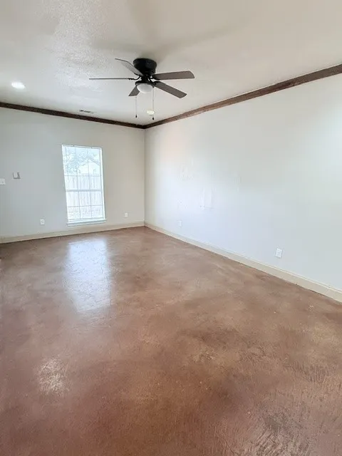 Triplex For Sale in Mc Lennan County , 1708 S 9th Street A B C, Waco, Texas 76706, 9 Bedroom, 6 Bathroom, Garage spaces, 4,399 Sqft, built in 2000, mls#21350650, Real Estate Agent in Waco, Homes For Sale in Mc Lennan county, Homes For Sale in Waco, Realtor in Waco Texas, Real Estate Brokerage Independent Realty Texas, Luminita Cordes Realtor