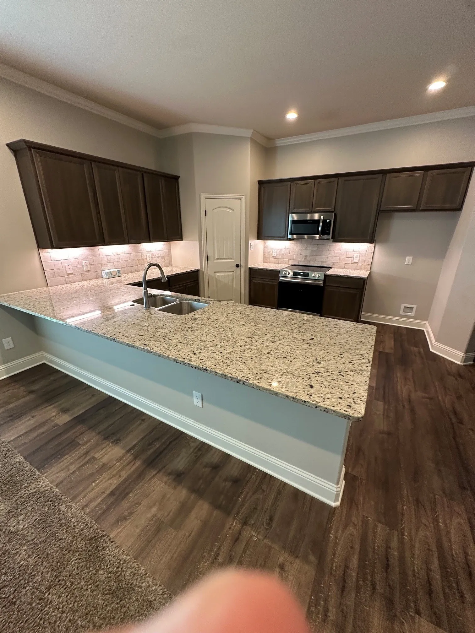 Single Family Residence For Rent in Grayson County , 1419 Ascot Avenue, Sherman, Texas 75092, 3 Bedroom, 2 Bathroom, 2 Garage spaces, 1,862 Sqft, built in 2020, mls#21351801, Real Estate Agent in Sherman, Homes For Rent in Grayson county, Homes For Rent in Sherman, Realtor in Sherman Texas, Real Estate Brokerage Independent Realty Texas, Luminita Cordes Realtor