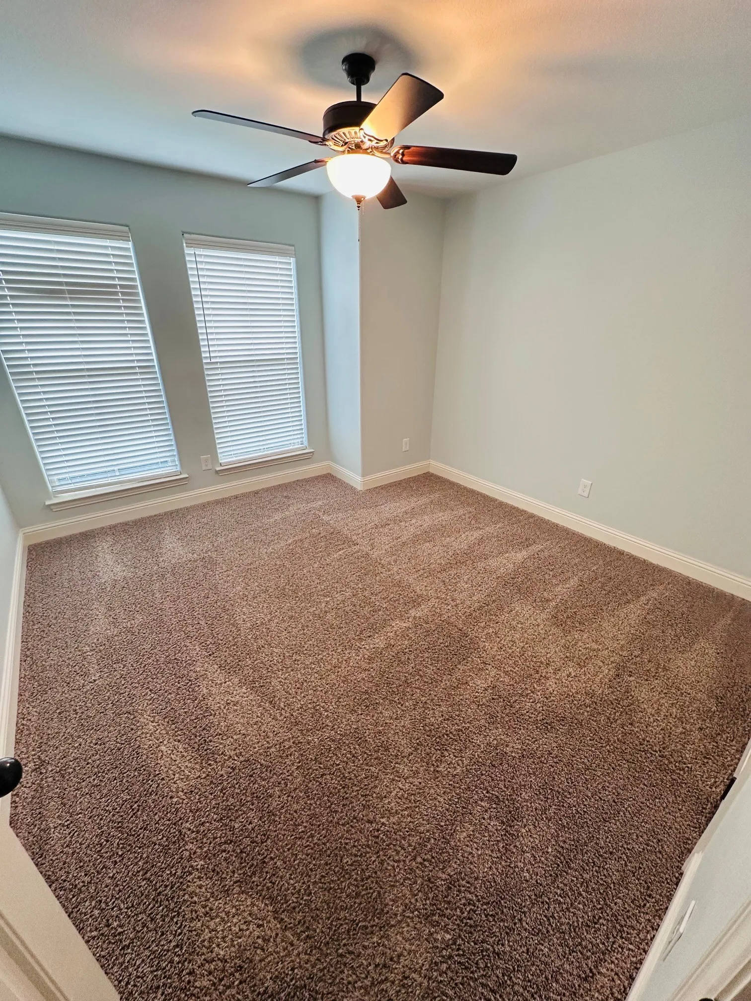 Single Family Residence For Rent in Grayson County , 1419 Ascot Avenue, Sherman, Texas 75092, 3 Bedroom, 2 Bathroom, 2 Garage spaces, 1,862 Sqft, built in 2020, mls#21351801, Real Estate Agent in Sherman, Homes For Rent in Grayson county, Homes For Rent in Sherman, Realtor in Sherman Texas, Real Estate Brokerage Independent Realty Texas, Luminita Cordes Realtor